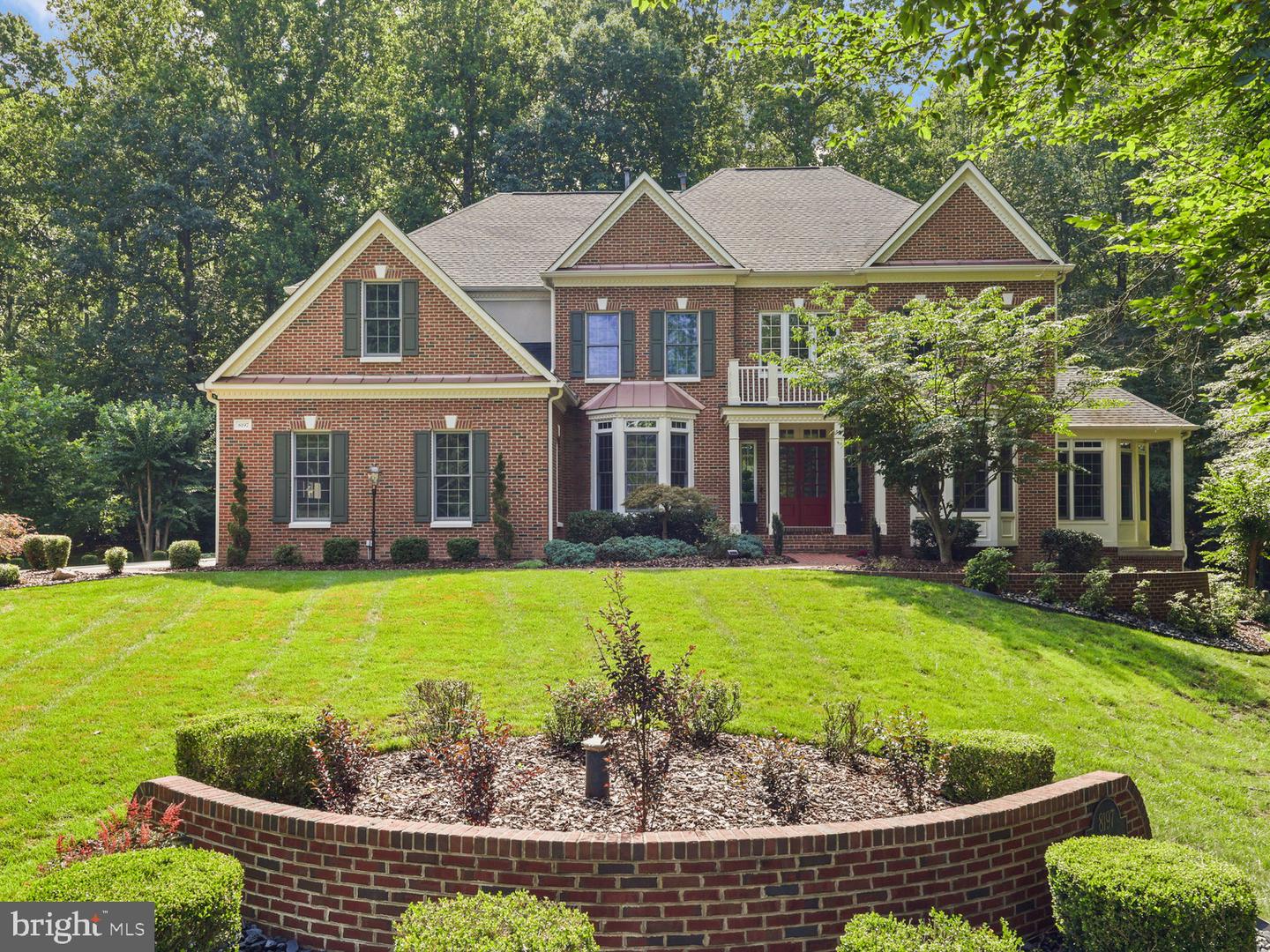 8197 COTTAGE ROSE CT, FAIRFAX STATION, Virginia 22039, 5 Bedrooms Bedrooms, 27 Rooms Rooms,4 BathroomsBathrooms,Residential,For sale,8197 COTTAGE ROSE CT,VAFX2293068 MLS # VAFX2293068 8197 COTTAGE ROSE CT, FAIRFAX STATION, Virginia 22039, 5 Bedrooms Bedrooms, 27 Rooms Rooms,4 BathroomsBathrooms,Residential,For sale,8197 COTTAGE ROSE CT,VAFX2293068 MLS # VAFX2293068