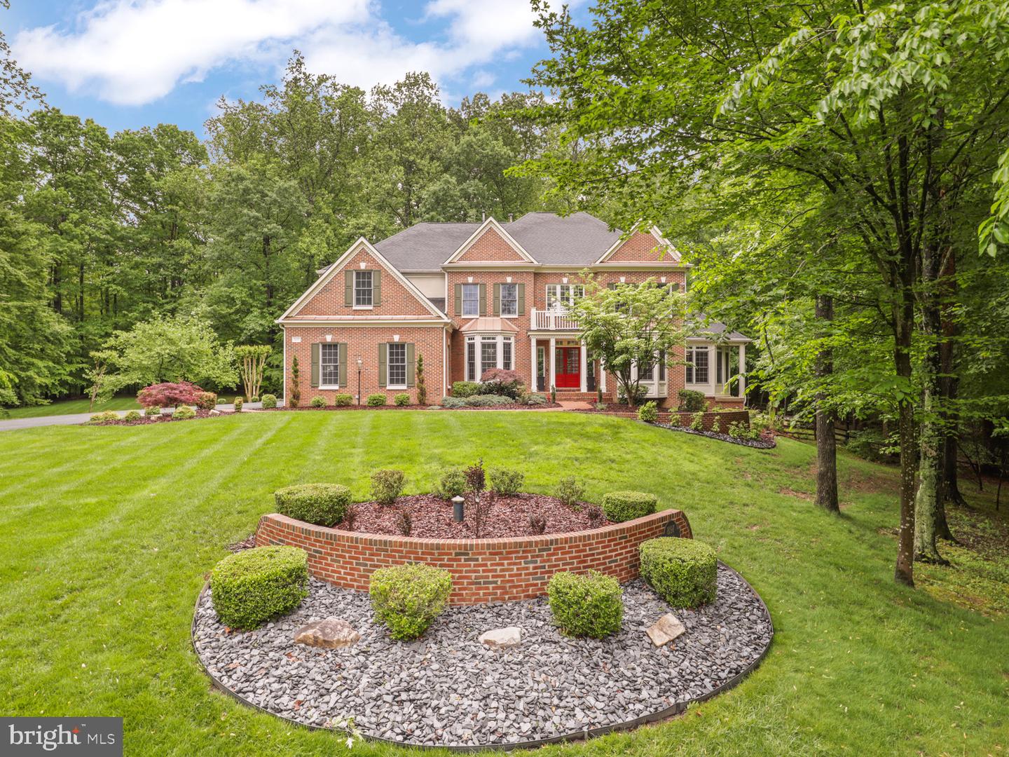 8197 COTTAGE ROSE CT, FAIRFAX STATION, Virginia 22039, 5 Bedrooms Bedrooms, 27 Rooms Rooms,4 BathroomsBathrooms,Residential,For sale,8197 COTTAGE ROSE CT,VAFX2293068 MLS # VAFX2293068 8197 COTTAGE ROSE CT, FAIRFAX STATION, Virginia 22039, 5 Bedrooms Bedrooms, 27 Rooms Rooms,4 BathroomsBathrooms,Residential,For sale,8197 COTTAGE ROSE CT,VAFX2293068 MLS # VAFX2293068