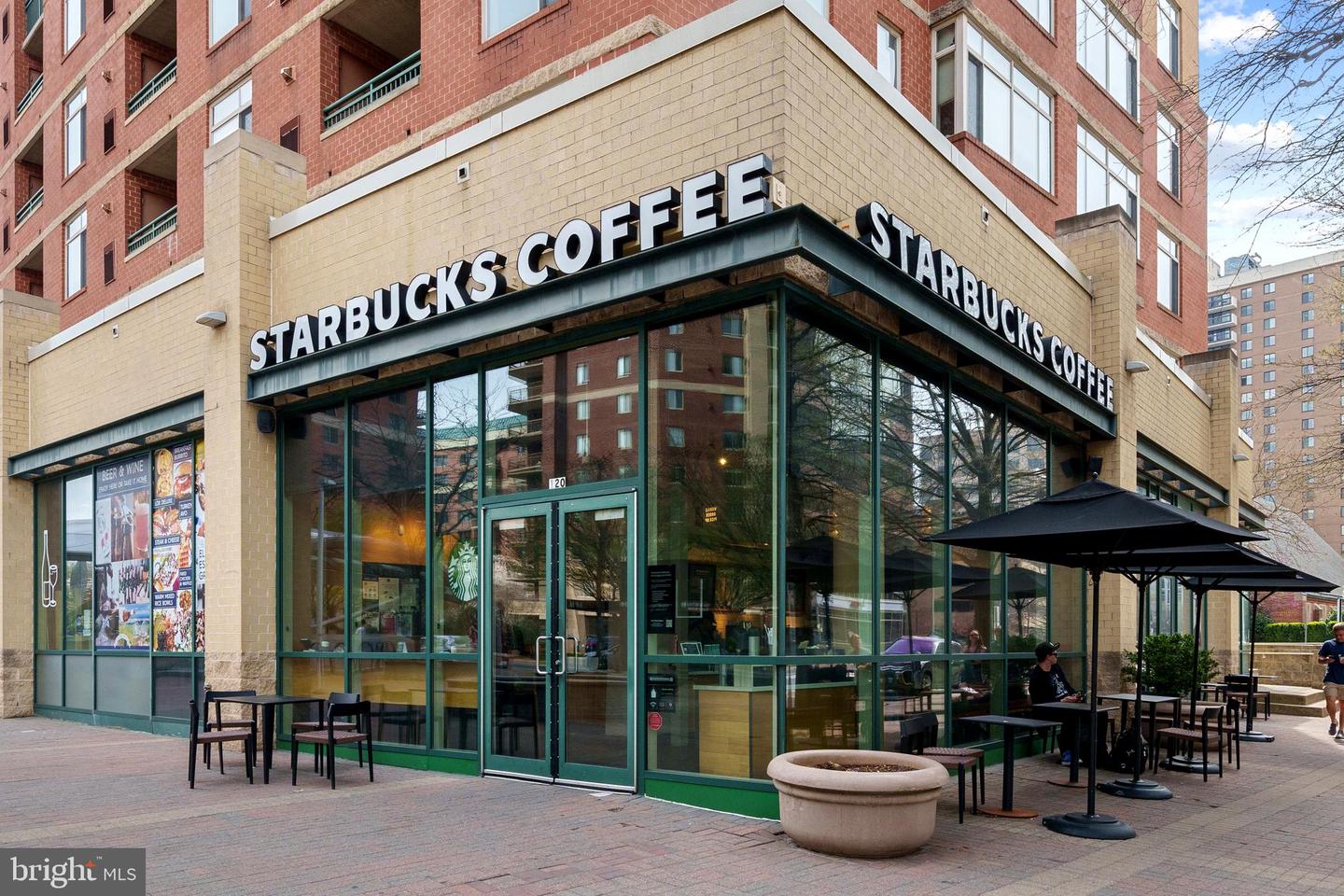 1109 N VERNON ST, ARLINGTON, Virginia 22201, 2 Bedrooms Bedrooms, ,2 BathroomsBathrooms,Residential,For sale,1109 N VERNON ST,VAAR2069372 MLS # VAAR2069372