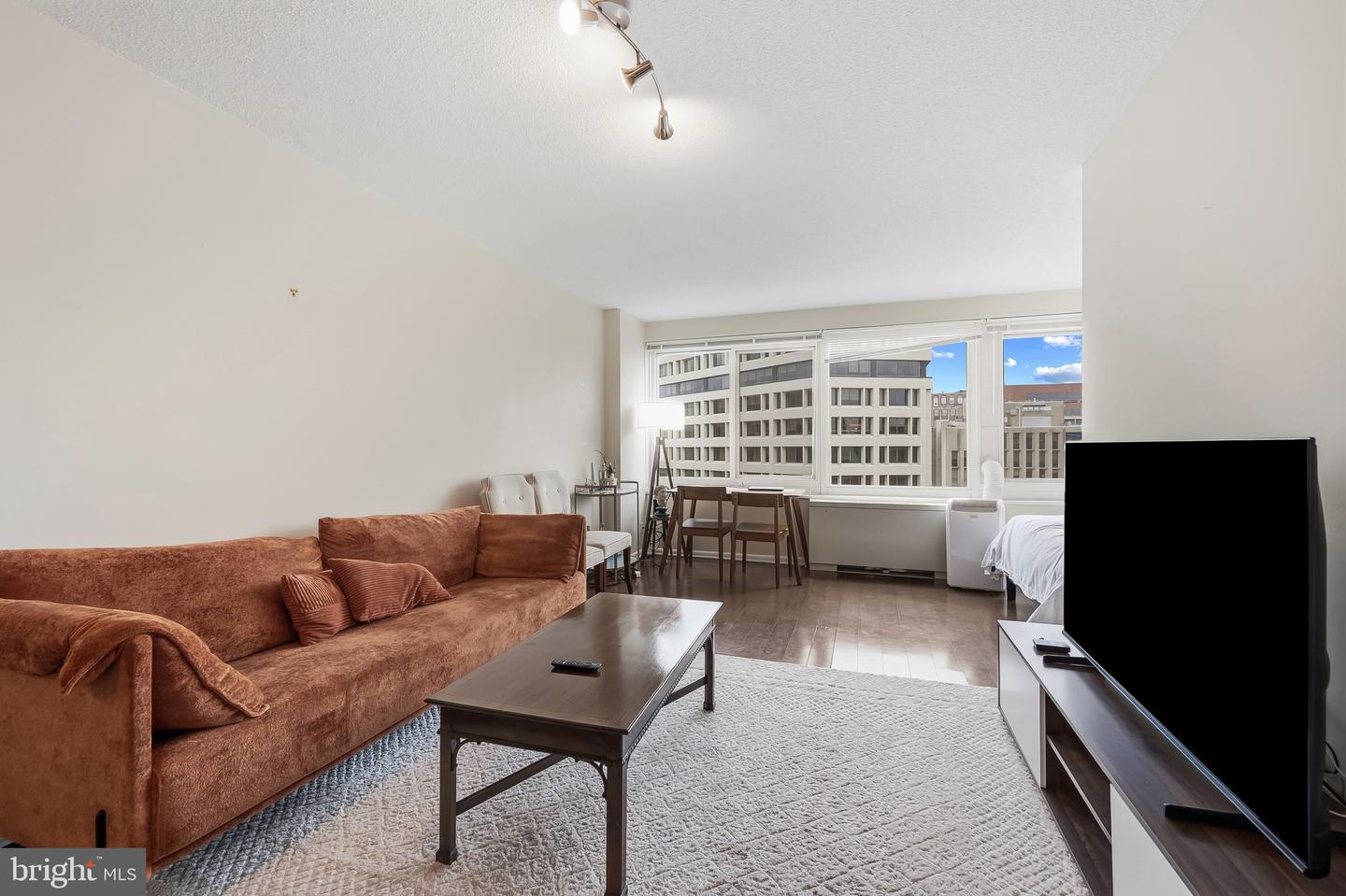 1330 NEW HAMPSHIRE AVE NW #911, WASHINGTON, District Of Columbia 20036, ,1 BathroomBathrooms,Residential,For sale,1330 NEW HAMPSHIRE AVE NW #911,DCDC2248138 MLS # DCDC2248138