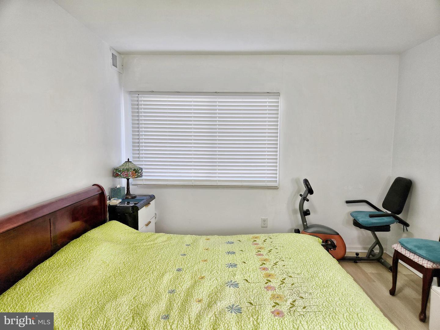 2901 CHARING CROSS RD #8, FALLS CHURCH, Virginia 22042, 1 Bedroom Bedrooms, ,1 BathroomBathrooms,Residential,For sale,2901 CHARING CROSS RD #8,VAFX2293144 MLS # VAFX2293144 2901 CHARING CROSS RD #8, FALLS CHURCH, Virginia 22042, 1 Bedroom Bedrooms, ,1 BathroomBathrooms,Residential,For sale,2901 CHARING CROSS RD #8,VAFX2293144 MLS # VAFX2293144