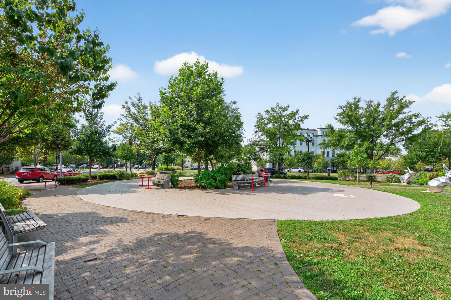 905 SOUTH CAROLINA AVE SE #6, WASHINGTON, District Of Columbia 20003, 2 Bedrooms Bedrooms, ,2 BathroomsBathrooms,Residential,For sale,905 SOUTH CAROLINA AVE SE #6,DCDC2248150 MLS # DCDC2248150