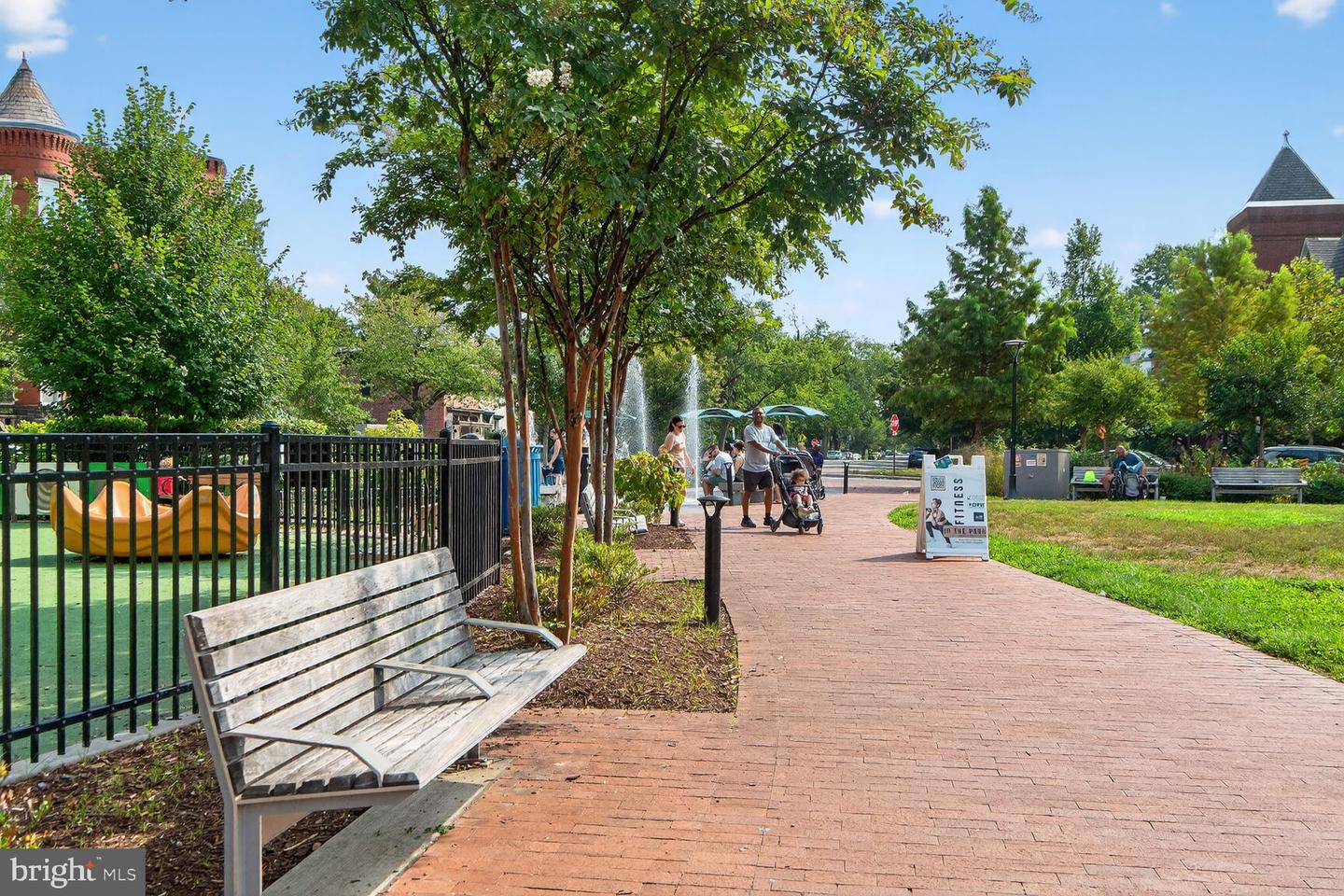 905 SOUTH CAROLINA AVE SE #6, WASHINGTON, District Of Columbia 20003, 2 Bedrooms Bedrooms, ,2 BathroomsBathrooms,Residential,For sale,905 SOUTH CAROLINA AVE SE #6,DCDC2248150 MLS # DCDC2248150