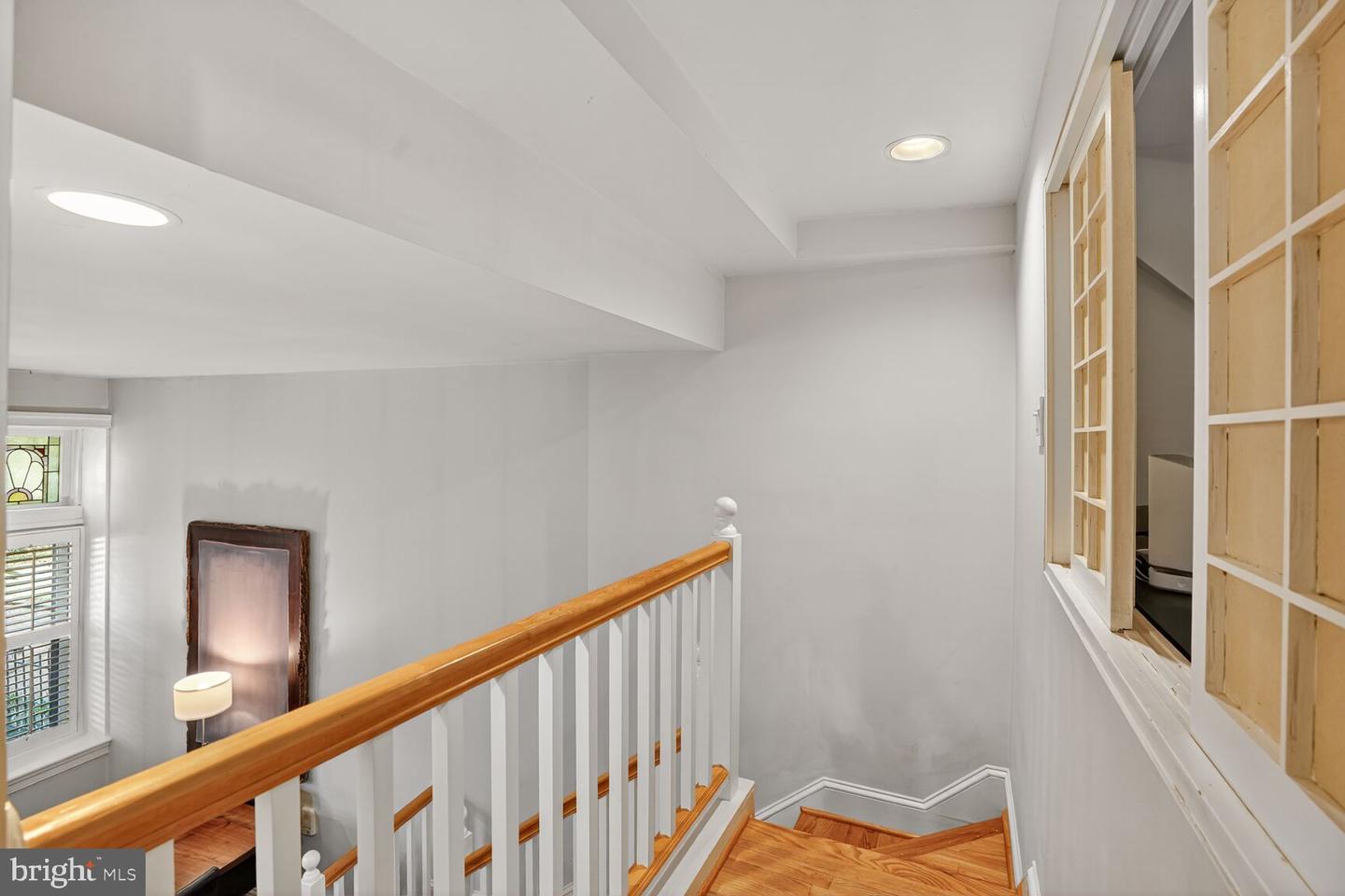905 SOUTH CAROLINA AVE SE #6, WASHINGTON, District Of Columbia 20003, 2 Bedrooms Bedrooms, ,2 BathroomsBathrooms,Residential,For sale,905 SOUTH CAROLINA AVE SE #6,DCDC2248150 MLS # DCDC2248150