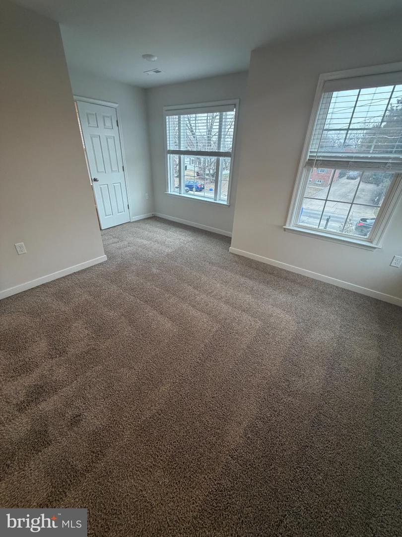 8528 ENGLESIDE ST, ALEXANDRIA, Virginia 22309, 4 Bedrooms Bedrooms, 12 Rooms Rooms,4 BathroomsBathrooms,Residential,For sale,8528 ENGLESIDE ST,VAFX2293168 MLS # VAFX2293168