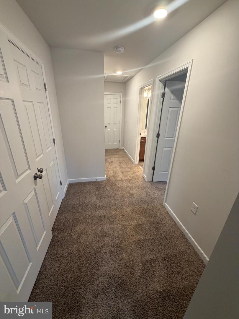 8528 ENGLESIDE ST, ALEXANDRIA, Virginia 22309, 4 Bedrooms Bedrooms, 12 Rooms Rooms,4 BathroomsBathrooms,Residential,For sale,8528 ENGLESIDE ST,VAFX2293168 MLS # VAFX2293168