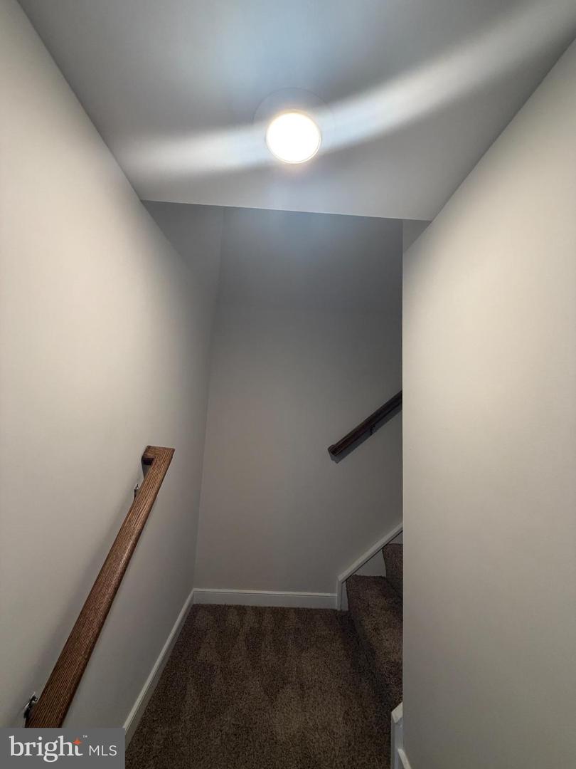 8528 ENGLESIDE ST, ALEXANDRIA, Virginia 22309, 4 Bedrooms Bedrooms, 12 Rooms Rooms,4 BathroomsBathrooms,Residential,For sale,8528 ENGLESIDE ST,VAFX2293168 MLS # VAFX2293168