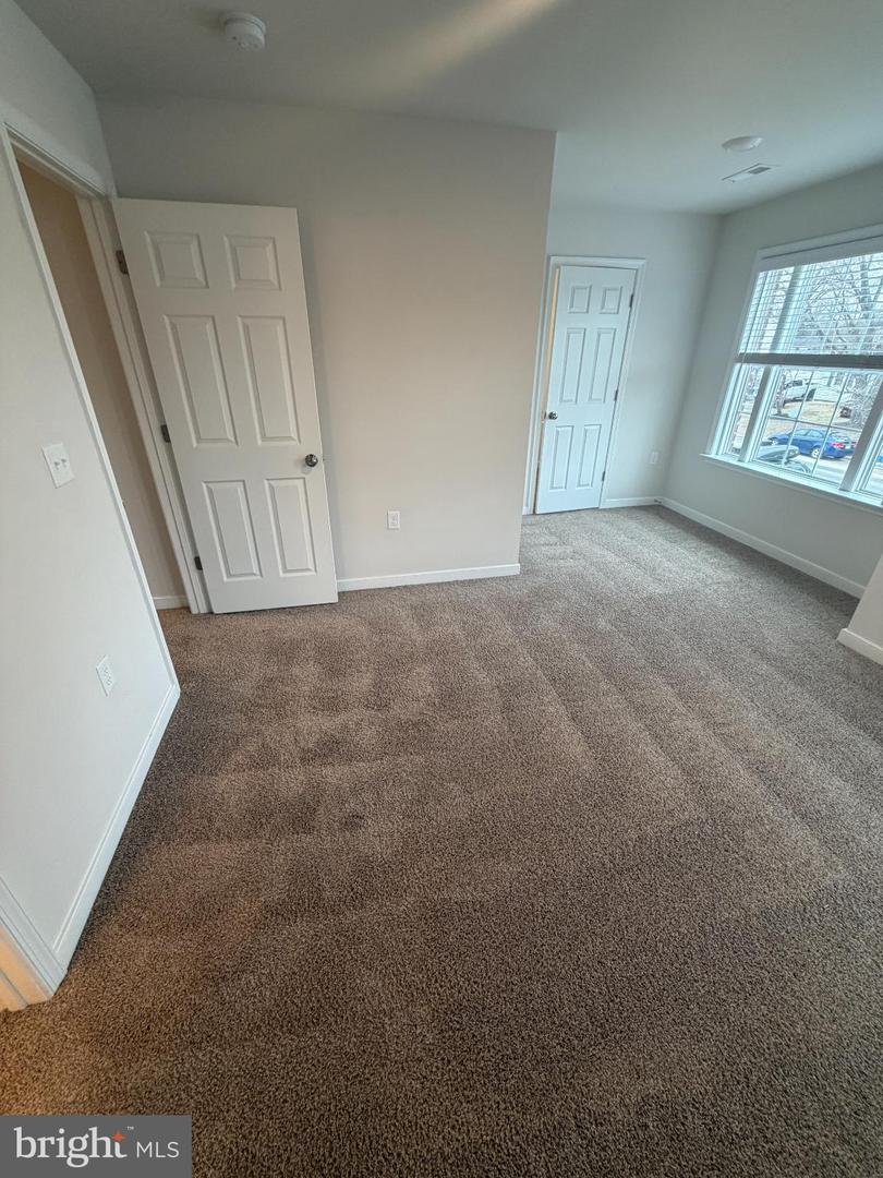 8528 ENGLESIDE ST, ALEXANDRIA, Virginia 22309, 4 Bedrooms Bedrooms, 12 Rooms Rooms,4 BathroomsBathrooms,Residential,For sale,8528 ENGLESIDE ST,VAFX2293168 MLS # VAFX2293168