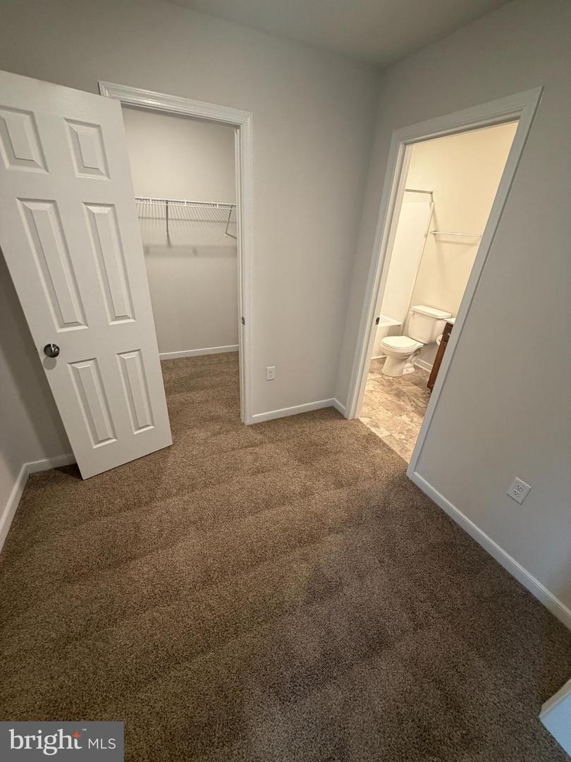 8528 ENGLESIDE ST, ALEXANDRIA, Virginia 22309, 4 Bedrooms Bedrooms, 12 Rooms Rooms,4 BathroomsBathrooms,Residential,For sale,8528 ENGLESIDE ST,VAFX2293168 MLS # VAFX2293168