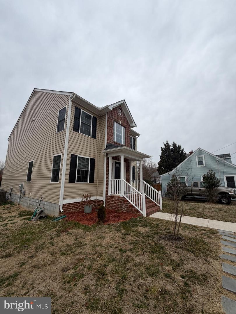 8528 ENGLESIDE ST, ALEXANDRIA, Virginia 22309, 4 Bedrooms Bedrooms, 12 Rooms Rooms,4 BathroomsBathrooms,Residential,For sale,8528 ENGLESIDE ST,VAFX2293168 MLS # VAFX2293168
