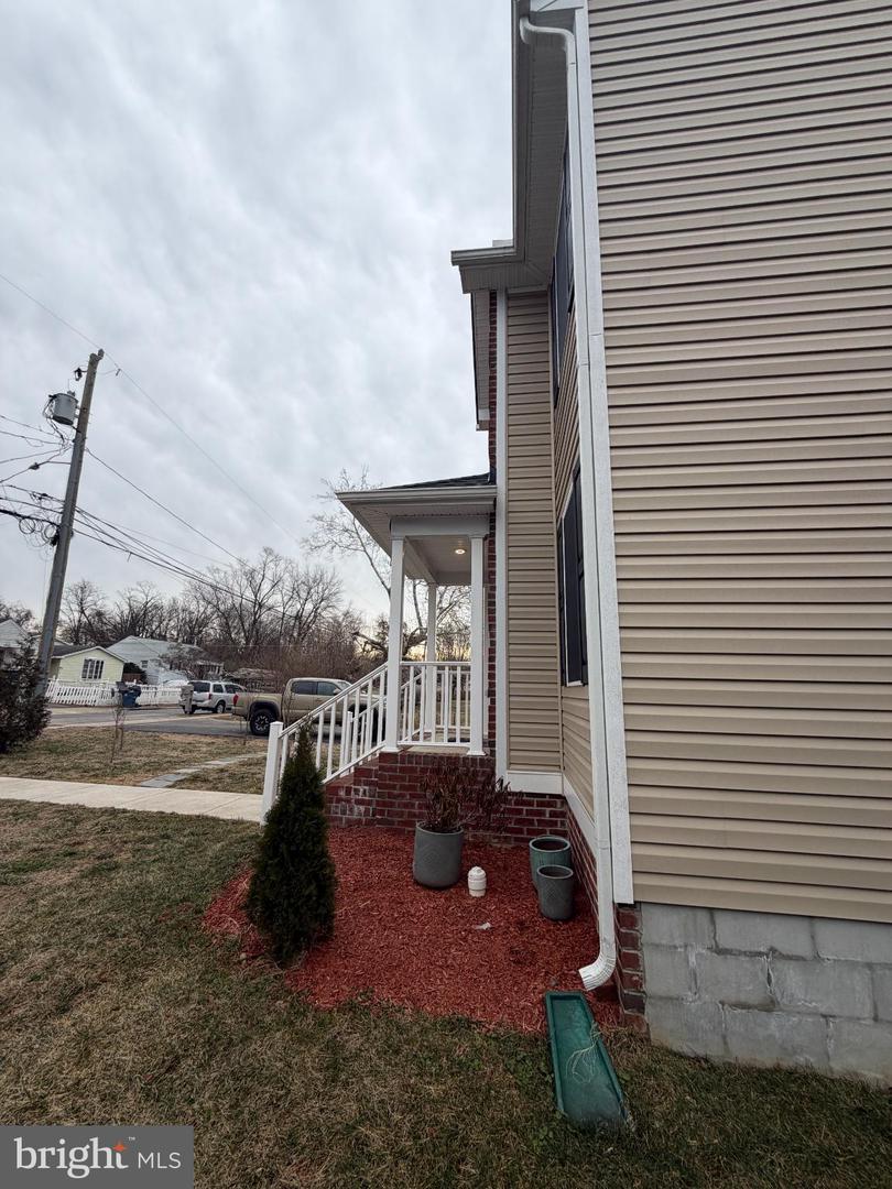 8528 ENGLESIDE ST, ALEXANDRIA, Virginia 22309, 4 Bedrooms Bedrooms, 12 Rooms Rooms,4 BathroomsBathrooms,Residential,For sale,8528 ENGLESIDE ST,VAFX2293168 MLS # VAFX2293168