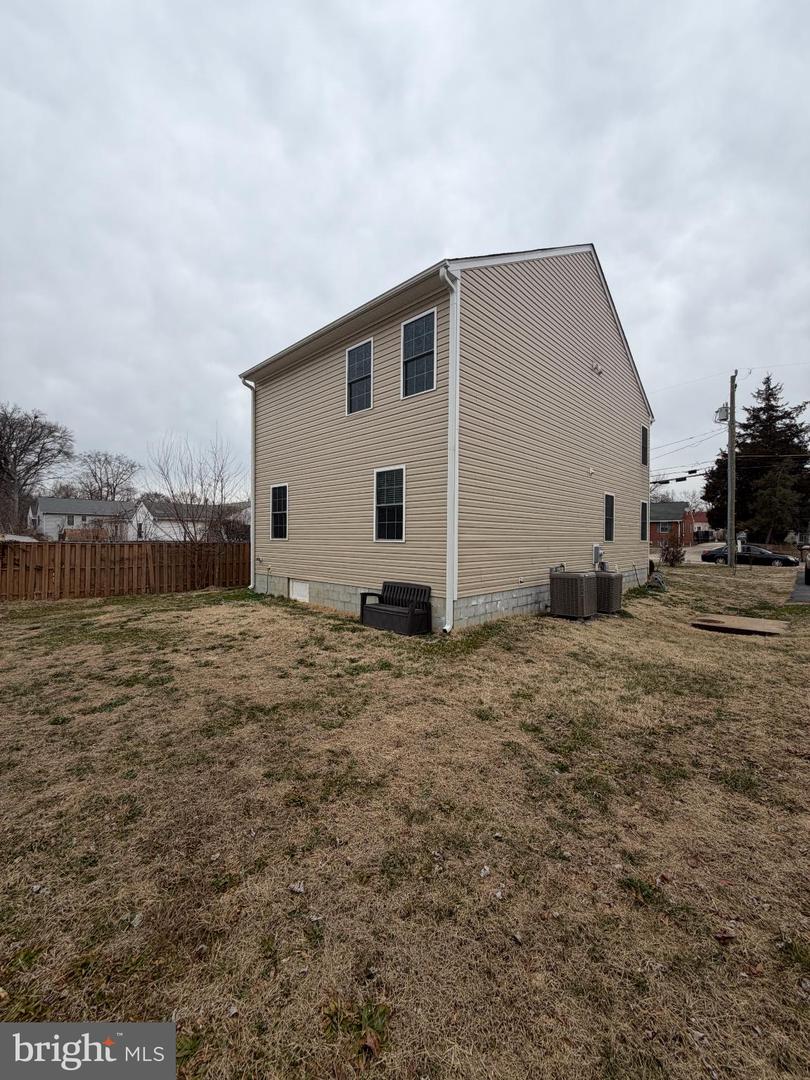 8528 ENGLESIDE ST, ALEXANDRIA, Virginia 22309, 4 Bedrooms Bedrooms, 12 Rooms Rooms,4 BathroomsBathrooms,Residential,For sale,8528 ENGLESIDE ST,VAFX2293168 MLS # VAFX2293168