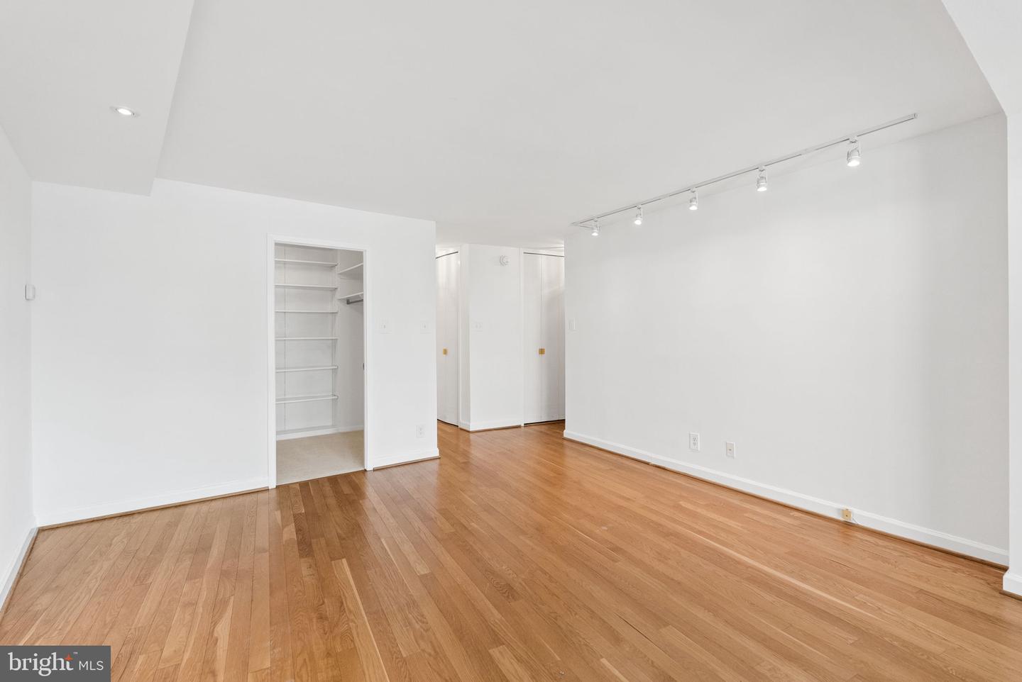 2500 VIRGINIA AVE NW #517-S, WASHINGTON, District Of Columbia 20037, 2 Bedrooms Bedrooms, ,2 BathroomsBathrooms,Residential,For sale,2500 VIRGINIA AVE NW #517-S,DCDC2223192 MLS # DCDC2223192
