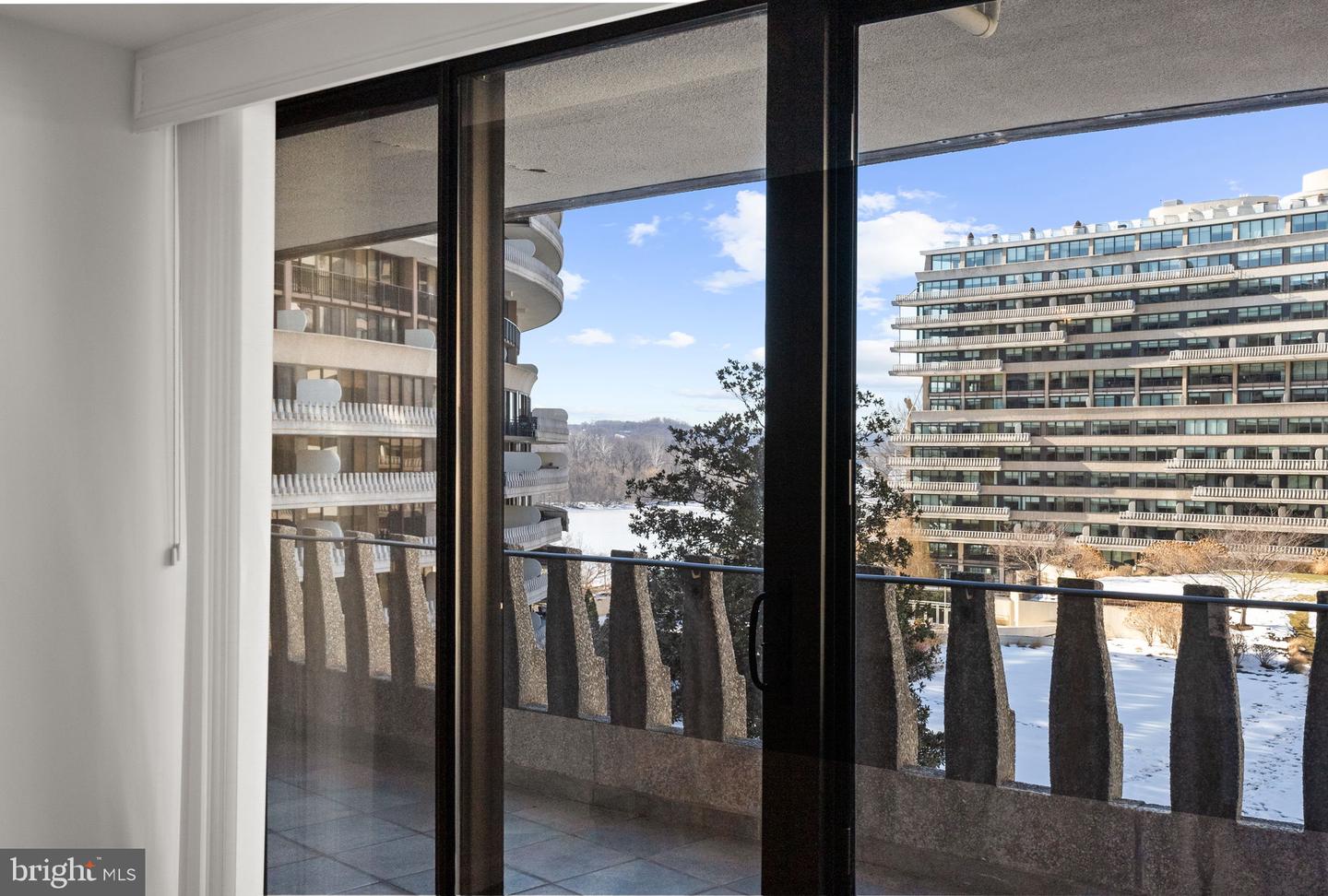 2500 VIRGINIA AVE NW #517-S, WASHINGTON, District Of Columbia 20037, 2 Bedrooms Bedrooms, ,2 BathroomsBathrooms,Residential,For sale,2500 VIRGINIA AVE NW #517-S,DCDC2223192 MLS # DCDC2223192