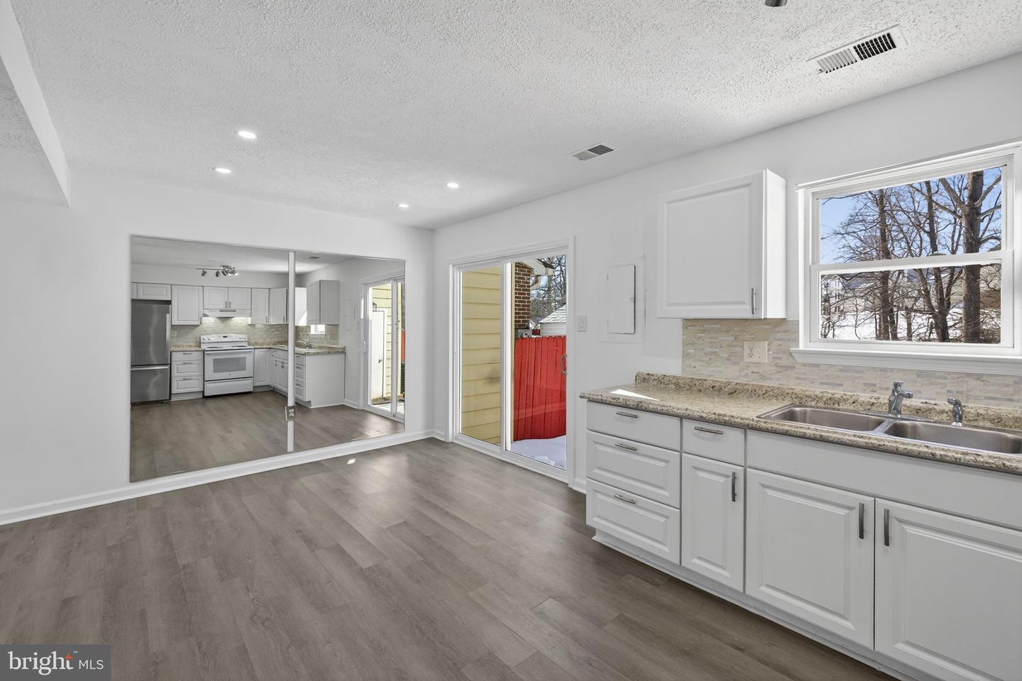 4530 APPLEDALE CT, MARSHALL, Virginia 20115, 3 Bedrooms Bedrooms, ,1 BathroomBathrooms,Residential,For sale,4530 APPLEDALE CT,VAFQ2020444 MLS # VAFQ2020444 4530 APPLEDALE CT, MARSHALL, Virginia 20115, 3 Bedrooms Bedrooms, ,1 BathroomBathrooms,Residential,For sale,4530 APPLEDALE CT,VAFQ2020444 MLS # VAFQ2020444