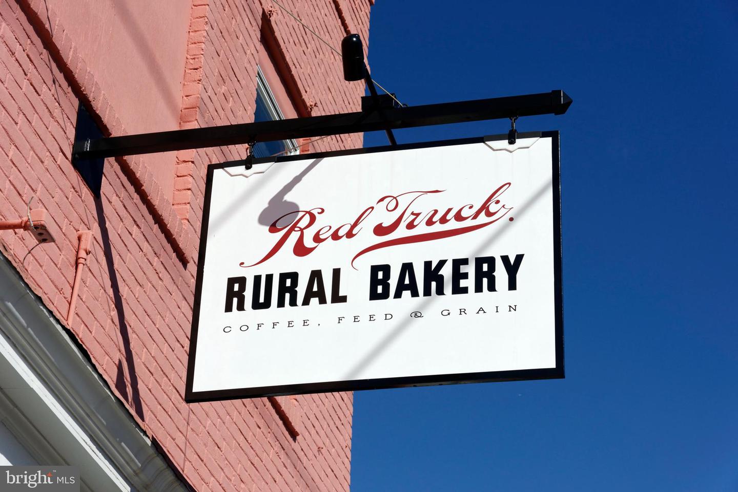 4530 APPLEDALE CT, MARSHALL, Virginia 20115, 3 Bedrooms Bedrooms, ,1 BathroomBathrooms,Residential,For sale,4530 APPLEDALE CT,VAFQ2020444 MLS # VAFQ2020444 4530 APPLEDALE CT, MARSHALL, Virginia 20115, 3 Bedrooms Bedrooms, ,1 BathroomBathrooms,Residential,For sale,4530 APPLEDALE CT,VAFQ2020444 MLS # VAFQ2020444