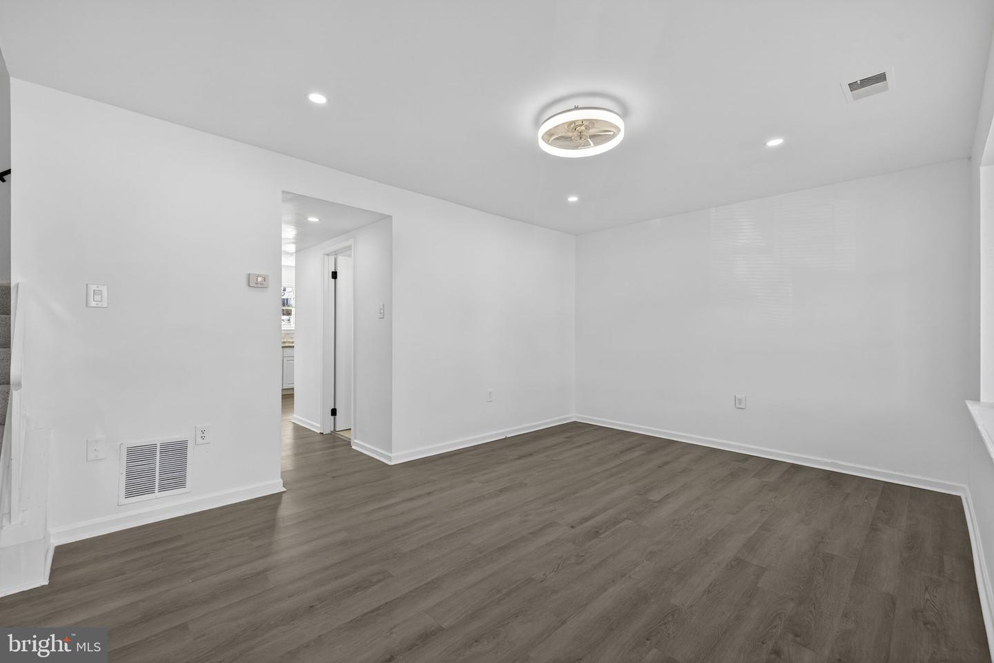 4530 APPLEDALE CT, MARSHALL, Virginia 20115, 3 Bedrooms Bedrooms, ,1 BathroomBathrooms,Residential,For sale,4530 APPLEDALE CT,VAFQ2020444 MLS # VAFQ2020444 4530 APPLEDALE CT, MARSHALL, Virginia 20115, 3 Bedrooms Bedrooms, ,1 BathroomBathrooms,Residential,For sale,4530 APPLEDALE CT,VAFQ2020444 MLS # VAFQ2020444