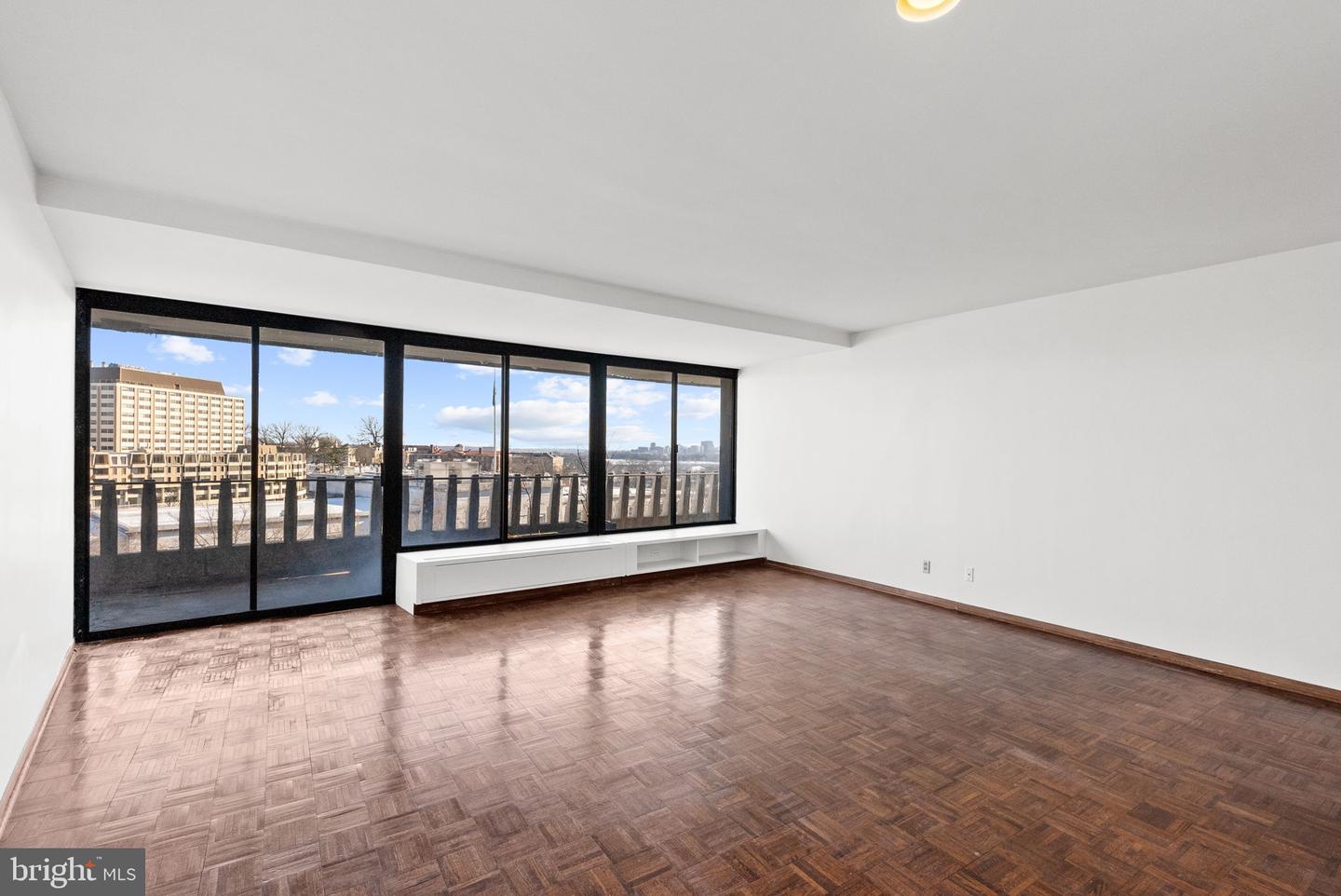 2500 VIRGINIA AVE NW #1112-S, WASHINGTON, District Of Columbia 20037, 1 Bedroom Bedrooms, ,1 BathroomBathrooms,Residential,For sale,2500 VIRGINIA AVE NW #1112-S,DCDC2245900 MLS # DCDC2245900