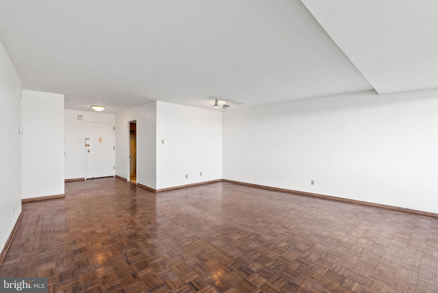 2500 VIRGINIA AVE NW #1112-S, WASHINGTON, District Of Columbia 20037, 1 Bedroom Bedrooms, ,1 BathroomBathrooms,Residential,For sale,2500 VIRGINIA AVE NW #1112-S,DCDC2245900 MLS # DCDC2245900