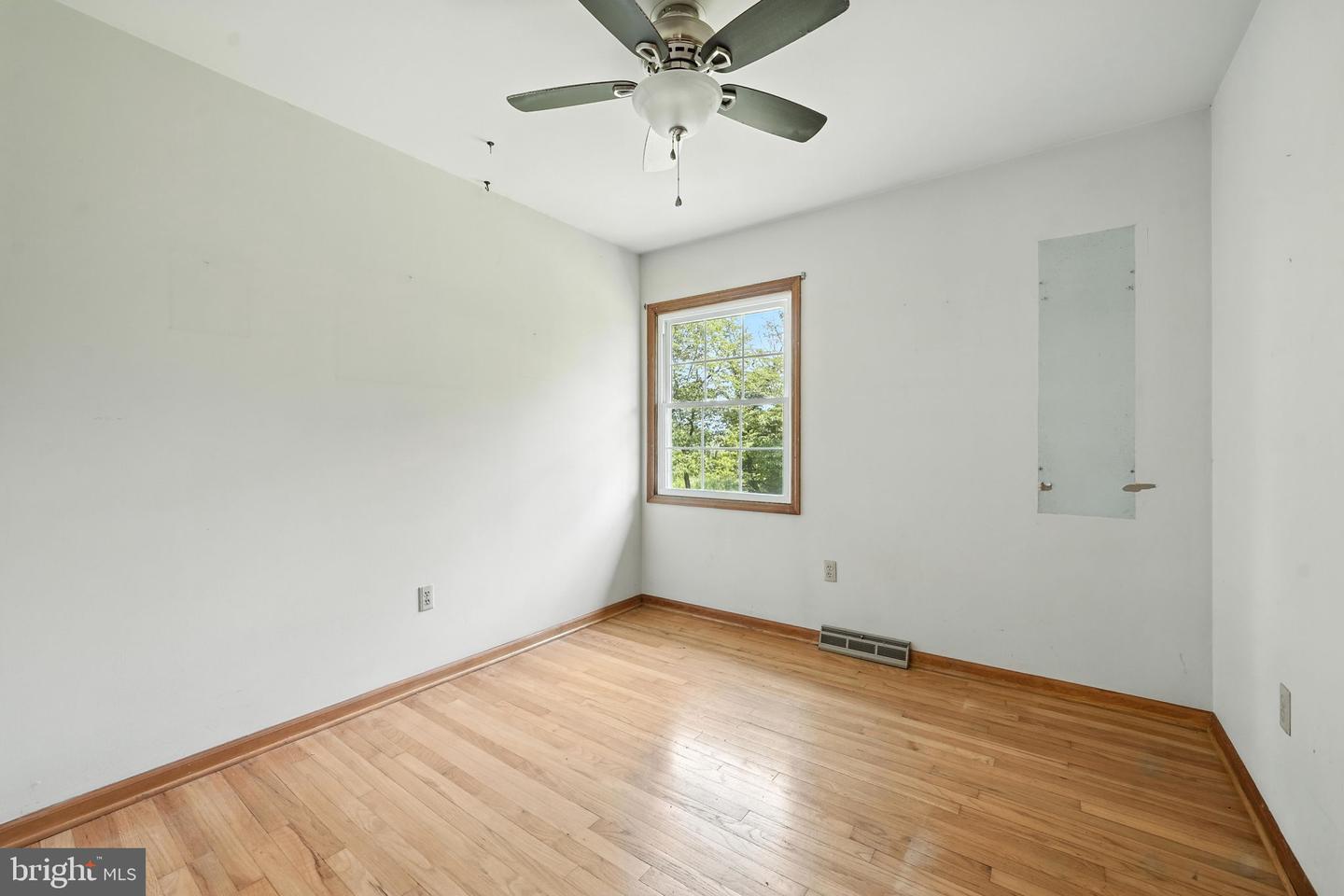 18172 YOUNGS LN, ELKWOOD, Virginia 22718, 3 Bedrooms Bedrooms, ,1 BathroomBathrooms,Residential,For sale,18172 YOUNGS LN,VACU2012788 MLS # VACU2012788 18172 YOUNGS LN, ELKWOOD, Virginia 22718, 3 Bedrooms Bedrooms, ,1 BathroomBathrooms,Residential,For sale,18172 YOUNGS LN,VACU2012788 MLS # VACU2012788