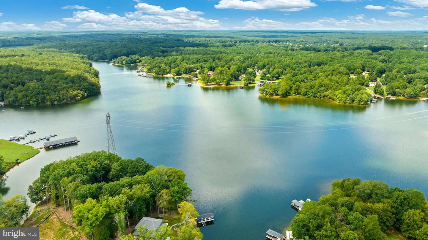 296 ROBBIE RD, BUMPASS, Virginia 23024, 4 Bedrooms Bedrooms, 14 Rooms Rooms,2 BathroomsBathrooms,Residential,For sale,296 ROBBIE RD,VALA2009356 MLS # VALA2009356