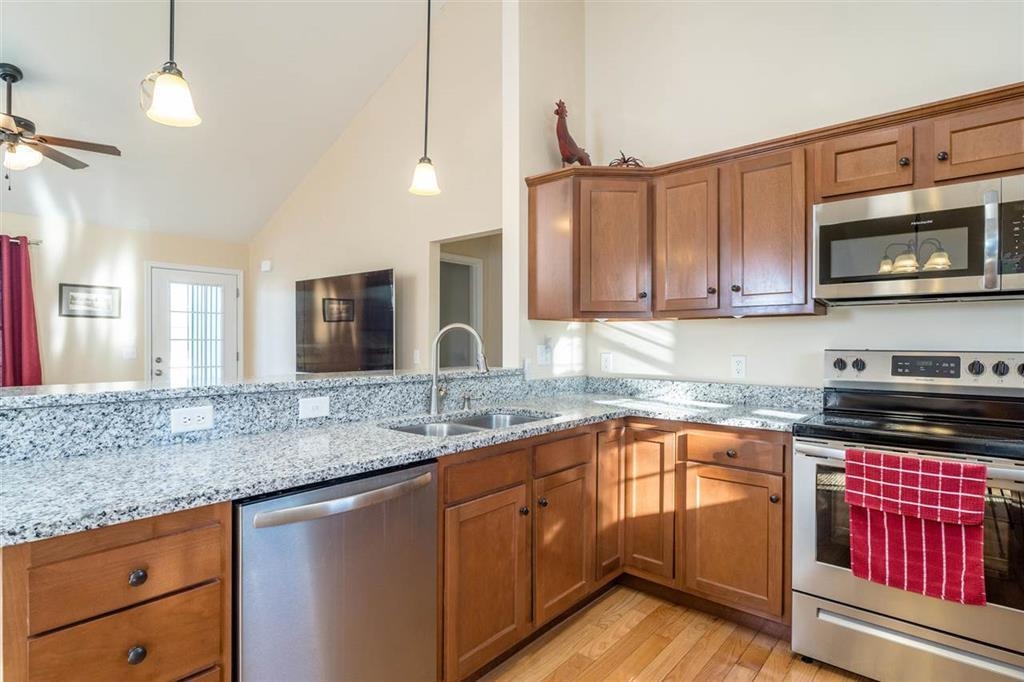 New Home with same Floor Plan with similar finishes. New Home with same Floor Plan with similar finishes.