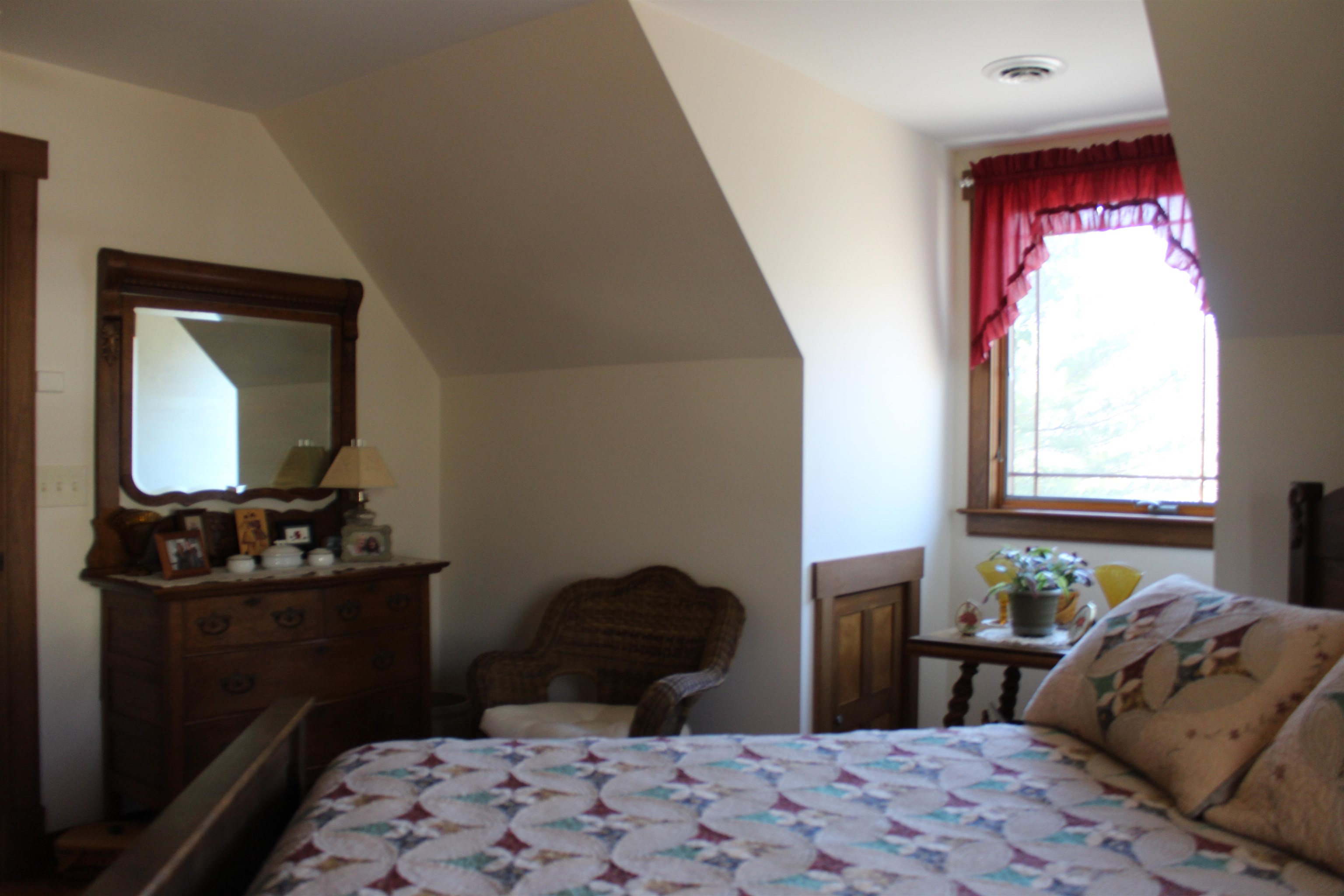 625 HUMMINGBIRD LN, MONTEREY, Virginia 24465, 3 Bedrooms Bedrooms, ,3 BathroomsBathrooms,Residential,Hummingbird get-a-way,625 HUMMINGBIRD LN,673771 MLS # 673771 625 HUMMINGBIRD LN, MONTEREY, Virginia 24465, 3 Bedrooms Bedrooms, ,3 BathroomsBathrooms,Residential,Hummingbird get-a-way,625 HUMMINGBIRD LN,673771 MLS # 673771