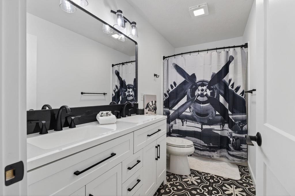 63 VICTORIA DR, FISHERSVILLE, Virginia 22939, 4 Bedrooms Bedrooms, ,3 BathroomsBathrooms,Residential,New Construction Southern Charm,63 VICTORIA DR,673775 MLS # 673775