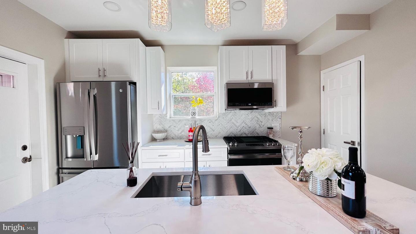 1440 18TH PL SE, WASHINGTON, District Of Columbia 20020, 4 Bedrooms Bedrooms, ,2 BathroomsBathrooms,Residential,For sale,1440 18TH PL SE,DCDC2243392 MLS # DCDC2243392 1440 18TH PL SE, WASHINGTON, District Of Columbia 20020, 4 Bedrooms Bedrooms, ,2 BathroomsBathrooms,Residential,For sale,1440 18TH PL SE,DCDC2243392 MLS # DCDC2243392