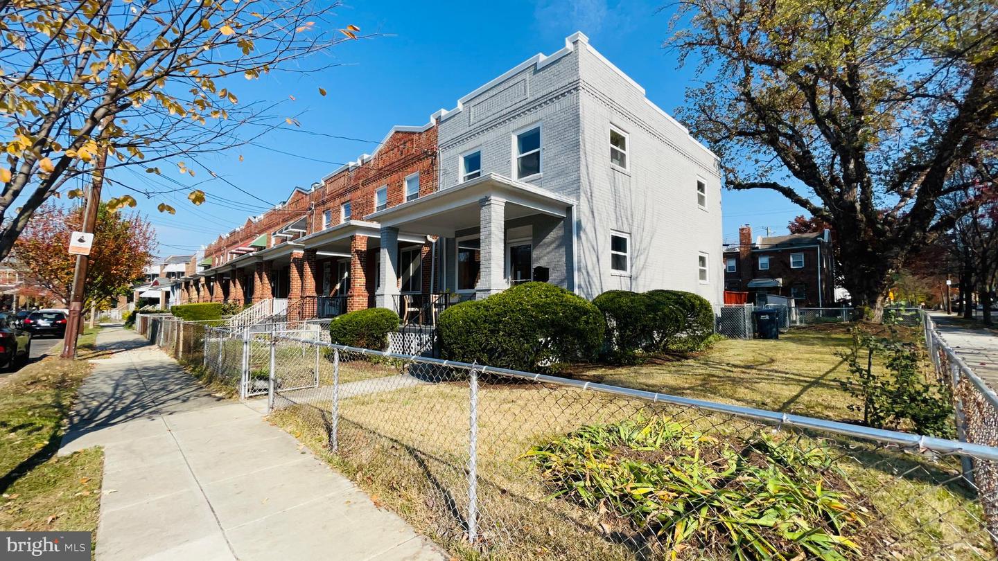 1440 18TH PL SE, WASHINGTON, District Of Columbia 20020, 4 Bedrooms Bedrooms, ,2 BathroomsBathrooms,Residential,For sale,1440 18TH PL SE,DCDC2243392 MLS # DCDC2243392 1440 18TH PL SE, WASHINGTON, District Of Columbia 20020, 4 Bedrooms Bedrooms, ,2 BathroomsBathrooms,Residential,For sale,1440 18TH PL SE,DCDC2243392 MLS # DCDC2243392