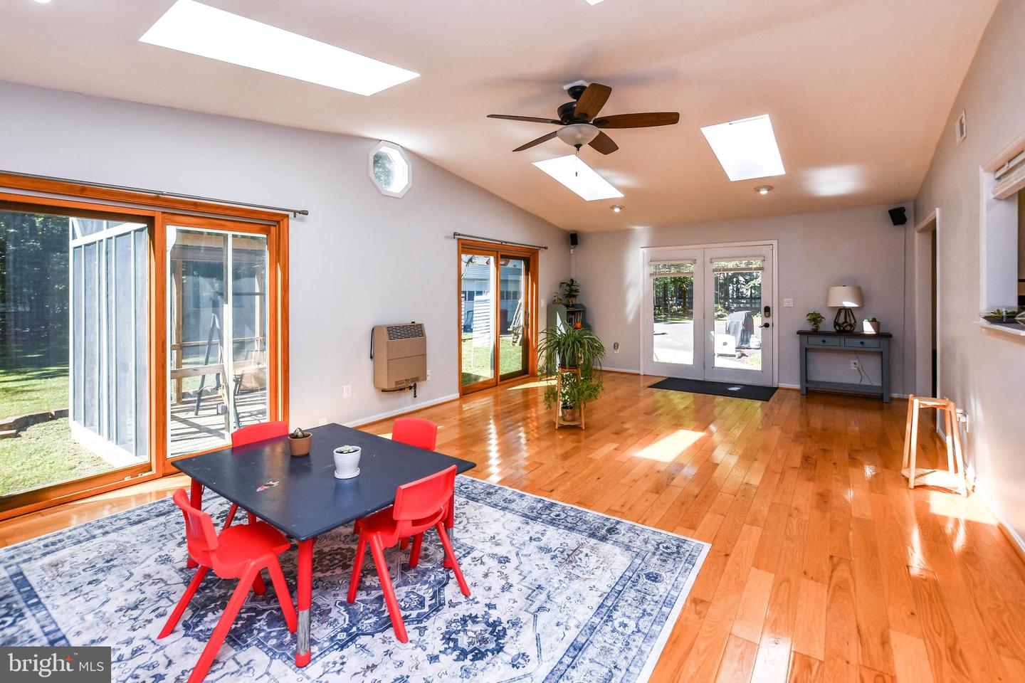 13660 VAN DOREN RD, MANASSAS, Virginia 20112, 3 Bedrooms Bedrooms, ,2 BathroomsBathrooms,Residential,For sale,13660 VAN DOREN RD,VAPW2111870 MLS # VAPW2111870