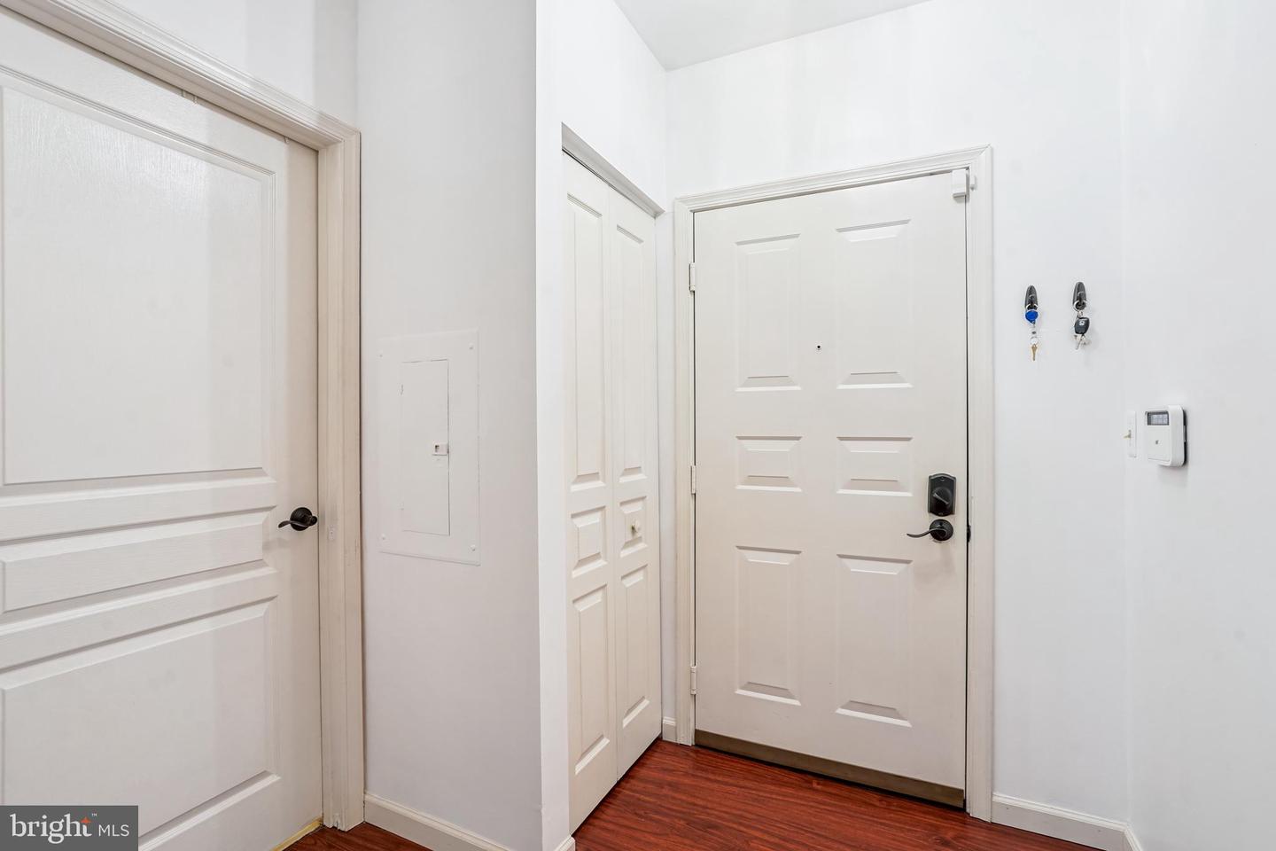 2204 WESTCOURT LN #116, HERNDON, Virginia 20170, 1 Bedroom Bedrooms, ,1 BathroomBathrooms,Residential,For sale,2204 WESTCOURT LN #116,VAFX2289380 MLS # VAFX2289380 2204 WESTCOURT LN #116, HERNDON, Virginia 20170, 1 Bedroom Bedrooms, ,1 BathroomBathrooms,Residential,For sale,2204 WESTCOURT LN #116,VAFX2289380 MLS # VAFX2289380