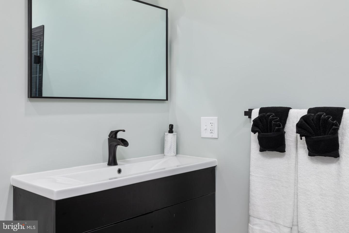 1195 MOUNTAIN VIEW DR, RILEYVILLE, Virginia 22650, 3 Bedrooms Bedrooms, 8 Rooms Rooms,2 BathroomsBathrooms,Residential,For sale,1195 MOUNTAIN VIEW DR,VAPA2006062 MLS # VAPA2006062 1195 MOUNTAIN VIEW DR, RILEYVILLE, Virginia 22650, 3 Bedrooms Bedrooms, 8 Rooms Rooms,2 BathroomsBathrooms,Residential,For sale,1195 MOUNTAIN VIEW DR,VAPA2006062 MLS # VAPA2006062