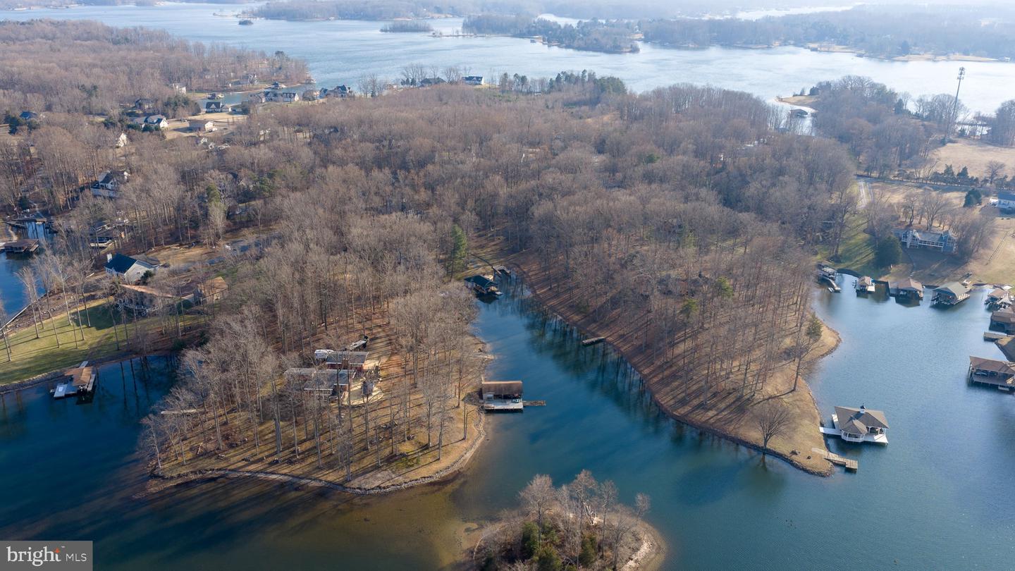 54 TARA CIR, BUMPASS, Virginia 23024, 4 Bedrooms Bedrooms, ,3 BathroomsBathrooms,Residential,For sale,54 TARA CIR,VALA2009310 MLS # VALA2009310 54 TARA CIR, BUMPASS, Virginia 23024, 4 Bedrooms Bedrooms, ,3 BathroomsBathrooms,Residential,For sale,54 TARA CIR,VALA2009310 MLS # VALA2009310