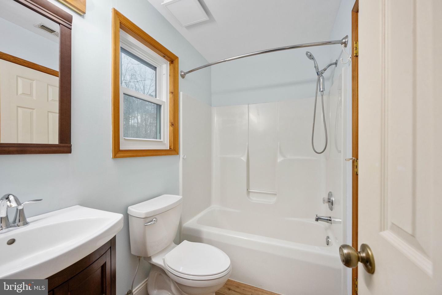 10706 ROPERS RUN, BUMPASS, Virginia 23024, 3 Bedrooms Bedrooms, ,3 BathroomsBathrooms,Residential,For sale,10706 ROPERS RUN,VASP2039422 MLS # VASP2039422 10706 ROPERS RUN, BUMPASS, Virginia 23024, 3 Bedrooms Bedrooms, ,3 BathroomsBathrooms,Residential,For sale,10706 ROPERS RUN,VASP2039422 MLS # VASP2039422