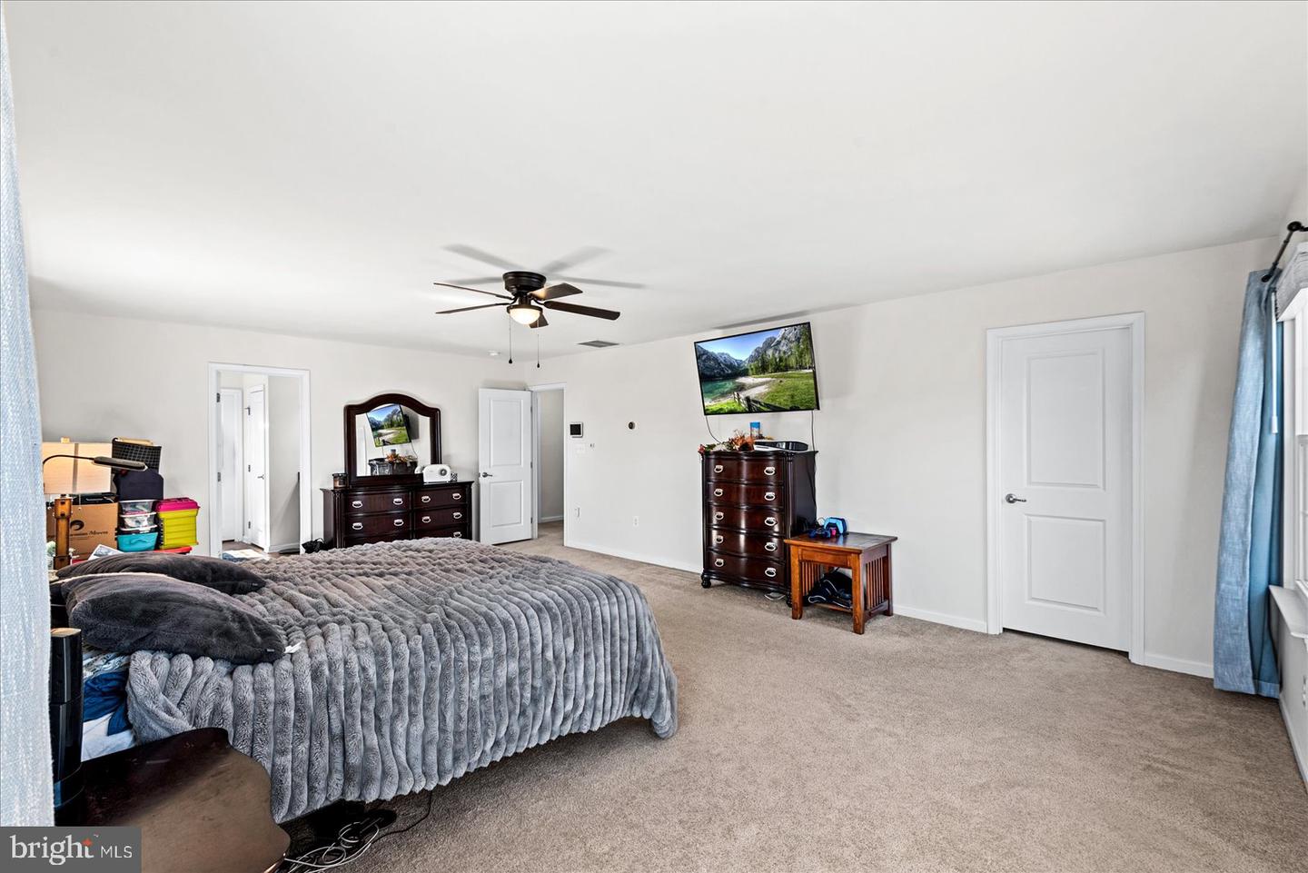 5 TAYLORS HILL WAY, FREDERICKSBURG, Virginia 22405, 4 Bedrooms Bedrooms, ,4 BathroomsBathrooms,Residential,For sale,5 TAYLORS HILL WAY,VAST2046358 MLS # VAST2046358