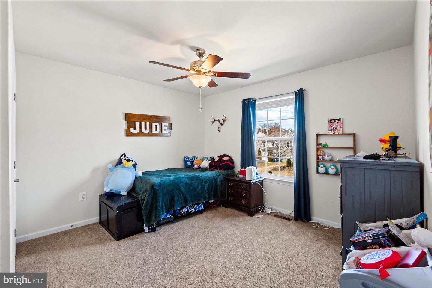 5 TAYLORS HILL WAY, FREDERICKSBURG, Virginia 22405, 4 Bedrooms Bedrooms, ,4 BathroomsBathrooms,Residential,For sale,5 TAYLORS HILL WAY,VAST2046358 MLS # VAST2046358