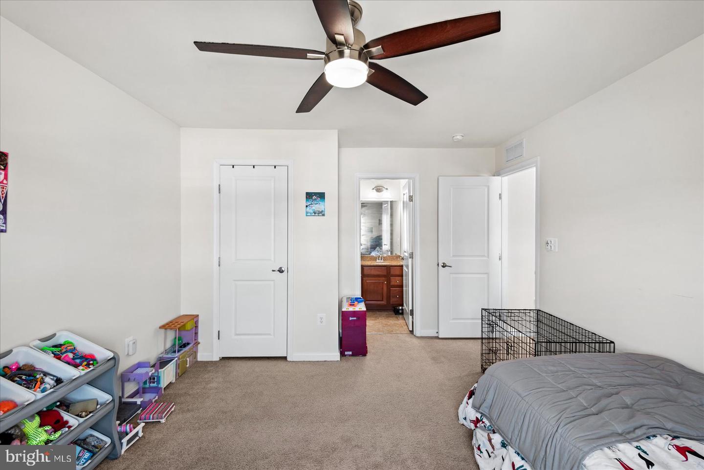 5 TAYLORS HILL WAY, FREDERICKSBURG, Virginia 22405, 4 Bedrooms Bedrooms, ,4 BathroomsBathrooms,Residential,For sale,5 TAYLORS HILL WAY,VAST2046358 MLS # VAST2046358