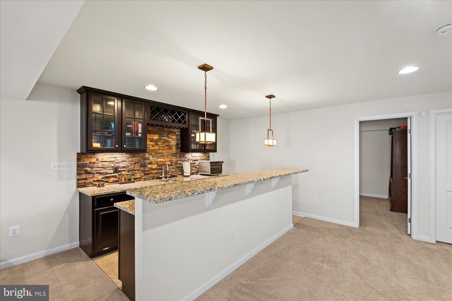 5 TAYLORS HILL WAY, FREDERICKSBURG, Virginia 22405, 4 Bedrooms Bedrooms, ,4 BathroomsBathrooms,Residential,For sale,5 TAYLORS HILL WAY,VAST2046358 MLS # VAST2046358