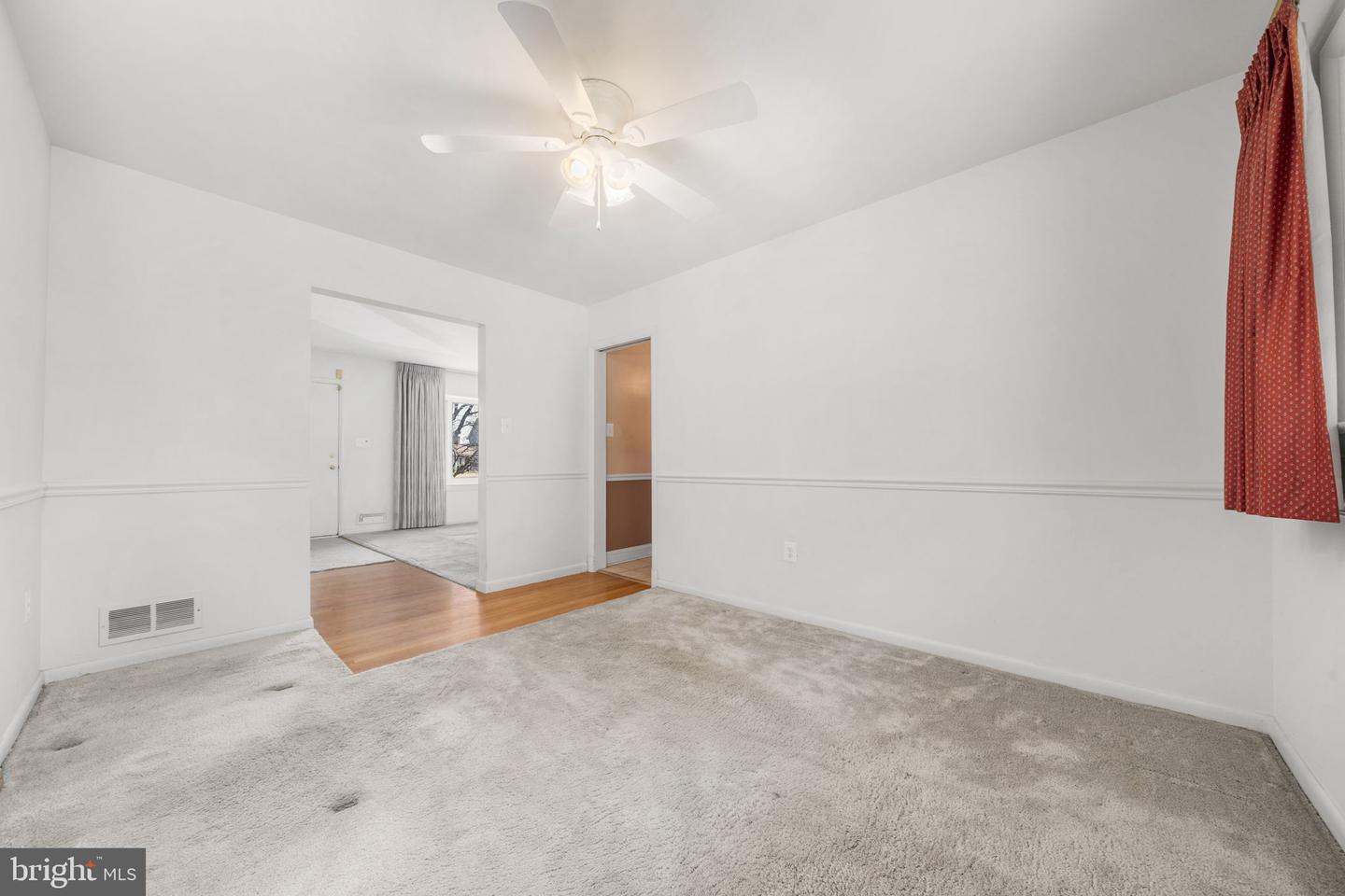 1806 LANSING CT, MCLEAN, Virginia 22101, 3 Bedrooms Bedrooms, ,2 BathroomsBathrooms,Residential,For sale,1806 LANSING CT,VAFX2292322 MLS # VAFX2292322