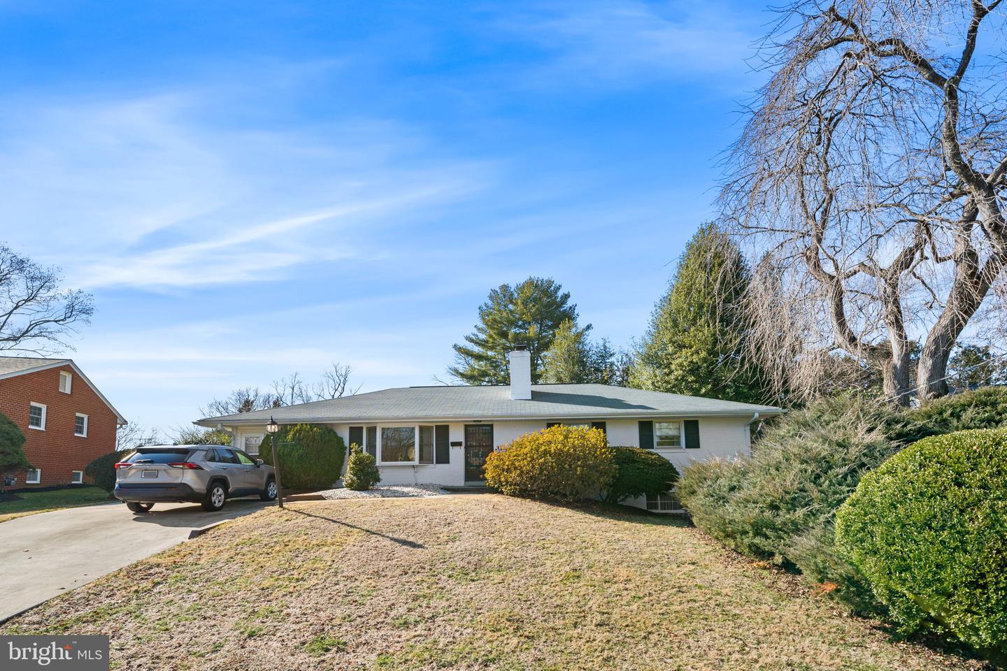 1806 LANSING CT, MCLEAN, Virginia 22101, 3 Bedrooms Bedrooms, ,2 BathroomsBathrooms,Residential,For sale,1806 LANSING CT,VAFX2292322 MLS # VAFX2292322