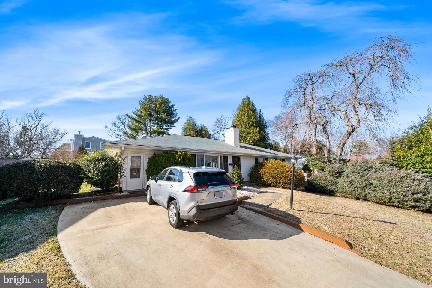 1806 LANSING CT, MCLEAN, Virginia 22101, 3 Bedrooms Bedrooms, ,2 BathroomsBathrooms,Residential,For sale,1806 LANSING CT,VAFX2292322 MLS # VAFX2292322