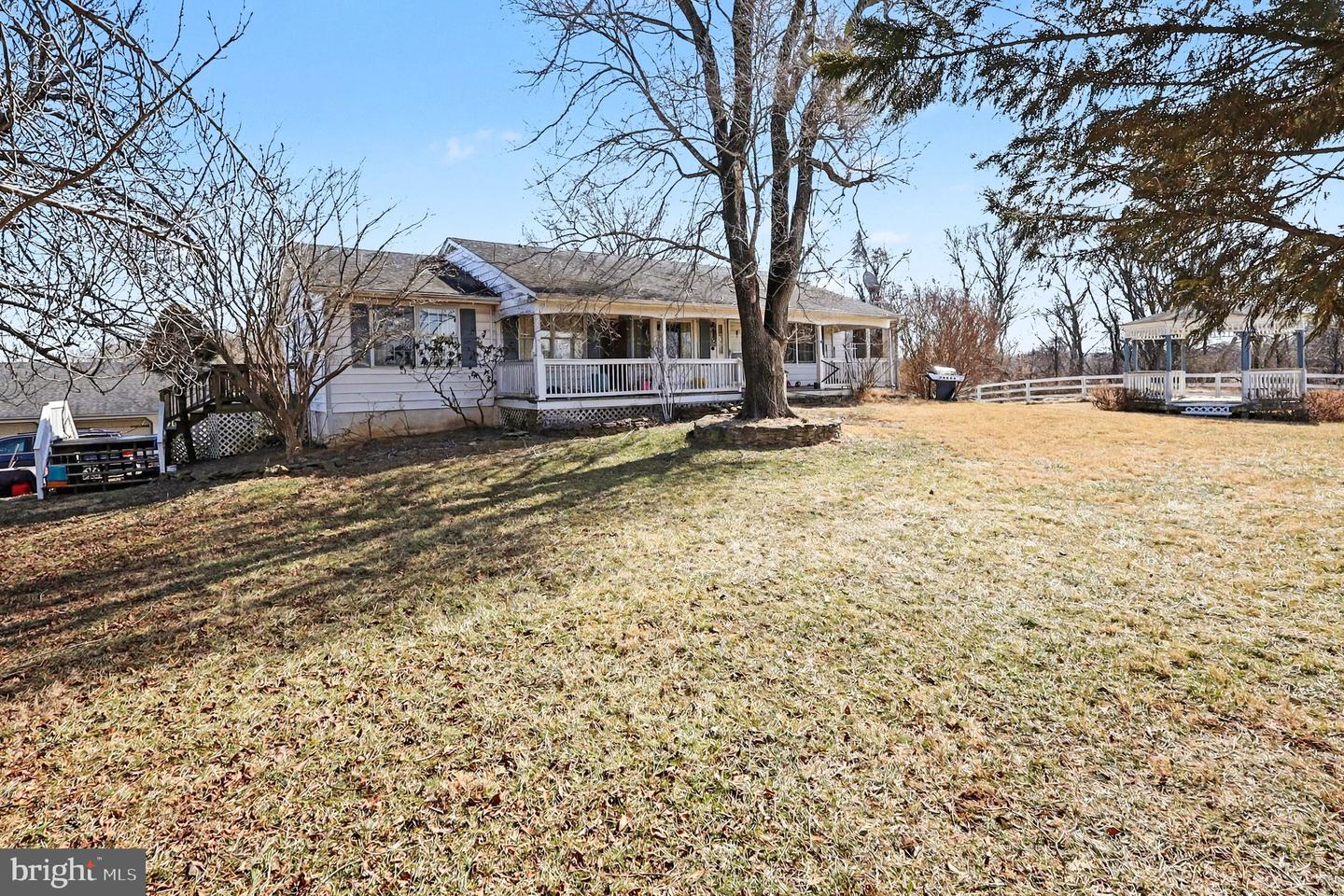 22244 SAM FRED RD, MIDDLEBURG, Virginia 20117, 3 Bedrooms Bedrooms, ,3 BathroomsBathrooms,Residential,For sale,22244 SAM FRED RD,VALO2116714 MLS # VALO2116714