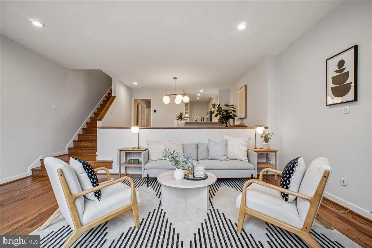 1682 OAK ST NW #19, WASHINGTON, District Of Columbia 20010, 3 Bedrooms Bedrooms, ,2 BathroomsBathrooms,Residential,For sale,1682 OAK ST NW #19,DCDC2248004 MLS # DCDC2248004 1682 OAK ST NW #19, WASHINGTON, District Of Columbia 20010, 3 Bedrooms Bedrooms, ,2 BathroomsBathrooms,Residential,For sale,1682 OAK ST NW #19,DCDC2248004 MLS # DCDC2248004