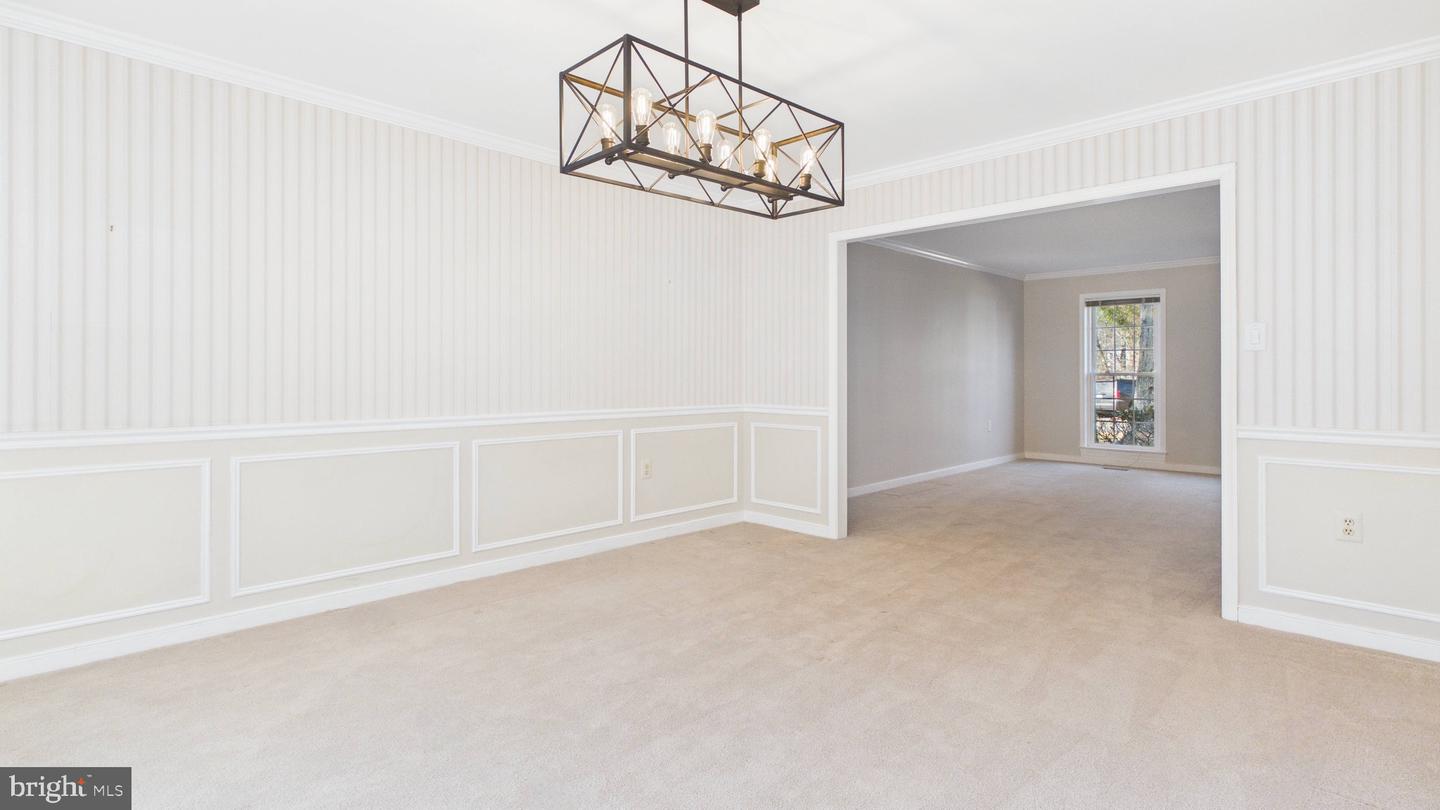 10298 DUNN MEADOW RD, VIENNA, Virginia 22182, 4 Bedrooms Bedrooms, ,2 BathroomsBathrooms,Residential,For sale,10298 DUNN MEADOW RD,VAFX2293014 MLS # VAFX2293014 10298 DUNN MEADOW RD, VIENNA, Virginia 22182, 4 Bedrooms Bedrooms, ,2 BathroomsBathrooms,Residential,For sale,10298 DUNN MEADOW RD,VAFX2293014 MLS # VAFX2293014