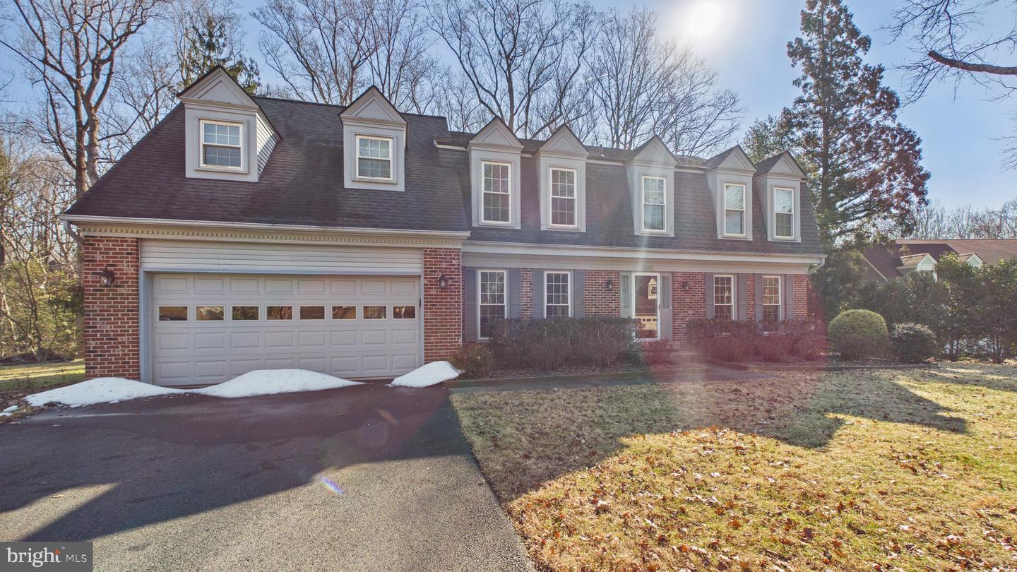 10298 DUNN MEADOW RD, VIENNA, Virginia 22182, 4 Bedrooms Bedrooms, ,2 BathroomsBathrooms,Residential,For sale,10298 DUNN MEADOW RD,VAFX2293014 MLS # VAFX2293014 10298 DUNN MEADOW RD, VIENNA, Virginia 22182, 4 Bedrooms Bedrooms, ,2 BathroomsBathrooms,Residential,For sale,10298 DUNN MEADOW RD,VAFX2293014 MLS # VAFX2293014