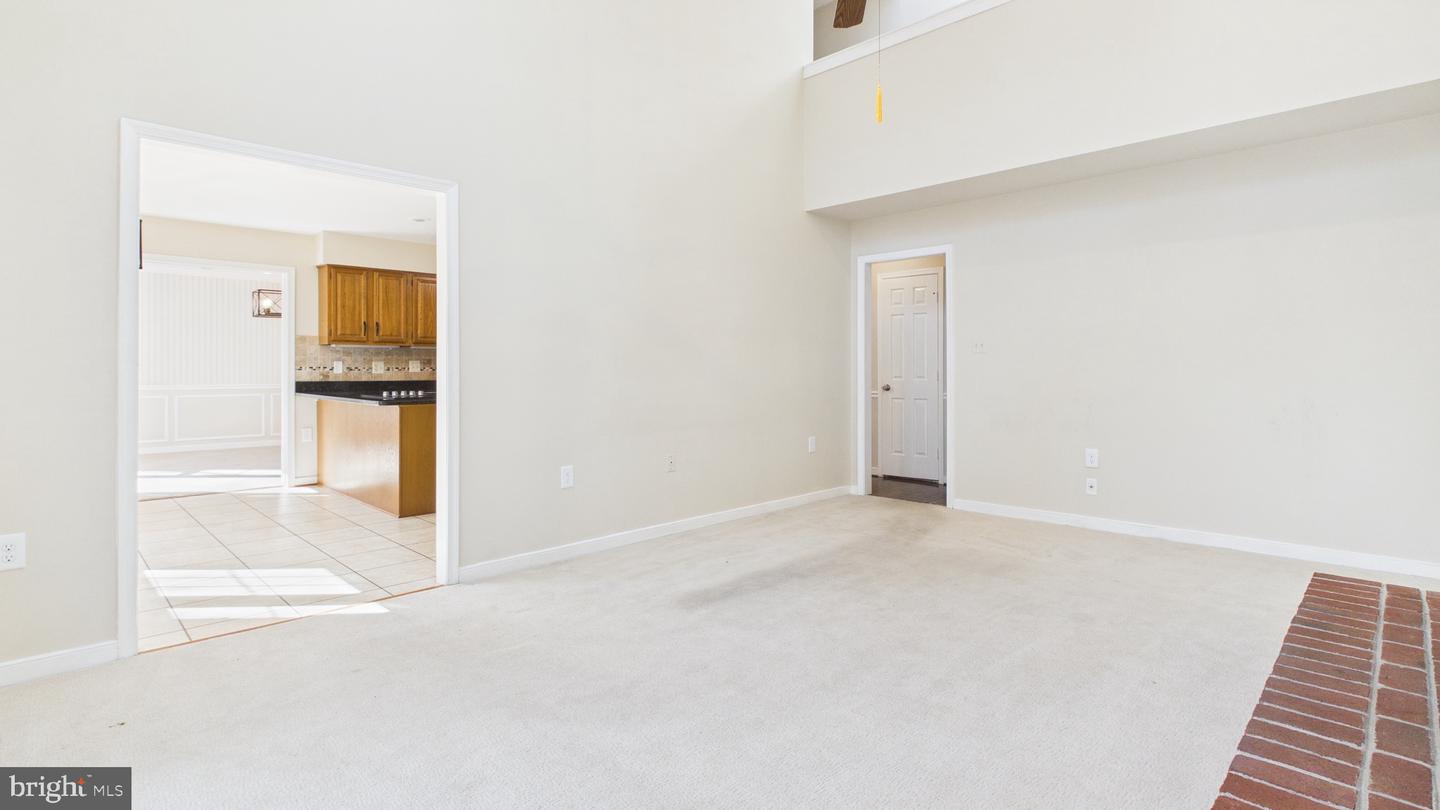 10298 DUNN MEADOW RD, VIENNA, Virginia 22182, 4 Bedrooms Bedrooms, ,2 BathroomsBathrooms,Residential,For sale,10298 DUNN MEADOW RD,VAFX2293014 MLS # VAFX2293014 10298 DUNN MEADOW RD, VIENNA, Virginia 22182, 4 Bedrooms Bedrooms, ,2 BathroomsBathrooms,Residential,For sale,10298 DUNN MEADOW RD,VAFX2293014 MLS # VAFX2293014