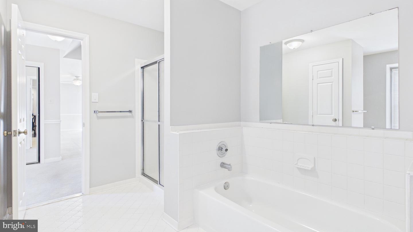 10298 DUNN MEADOW RD, VIENNA, Virginia 22182, 4 Bedrooms Bedrooms, ,2 BathroomsBathrooms,Residential,For sale,10298 DUNN MEADOW RD,VAFX2293014 MLS # VAFX2293014 10298 DUNN MEADOW RD, VIENNA, Virginia 22182, 4 Bedrooms Bedrooms, ,2 BathroomsBathrooms,Residential,For sale,10298 DUNN MEADOW RD,VAFX2293014 MLS # VAFX2293014