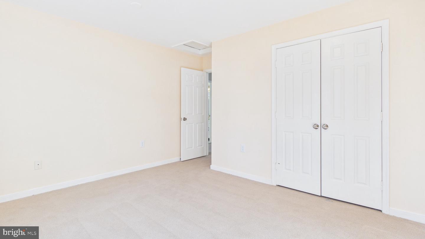 10298 DUNN MEADOW RD, VIENNA, Virginia 22182, 4 Bedrooms Bedrooms, ,2 BathroomsBathrooms,Residential,For sale,10298 DUNN MEADOW RD,VAFX2293014 MLS # VAFX2293014 10298 DUNN MEADOW RD, VIENNA, Virginia 22182, 4 Bedrooms Bedrooms, ,2 BathroomsBathrooms,Residential,For sale,10298 DUNN MEADOW RD,VAFX2293014 MLS # VAFX2293014