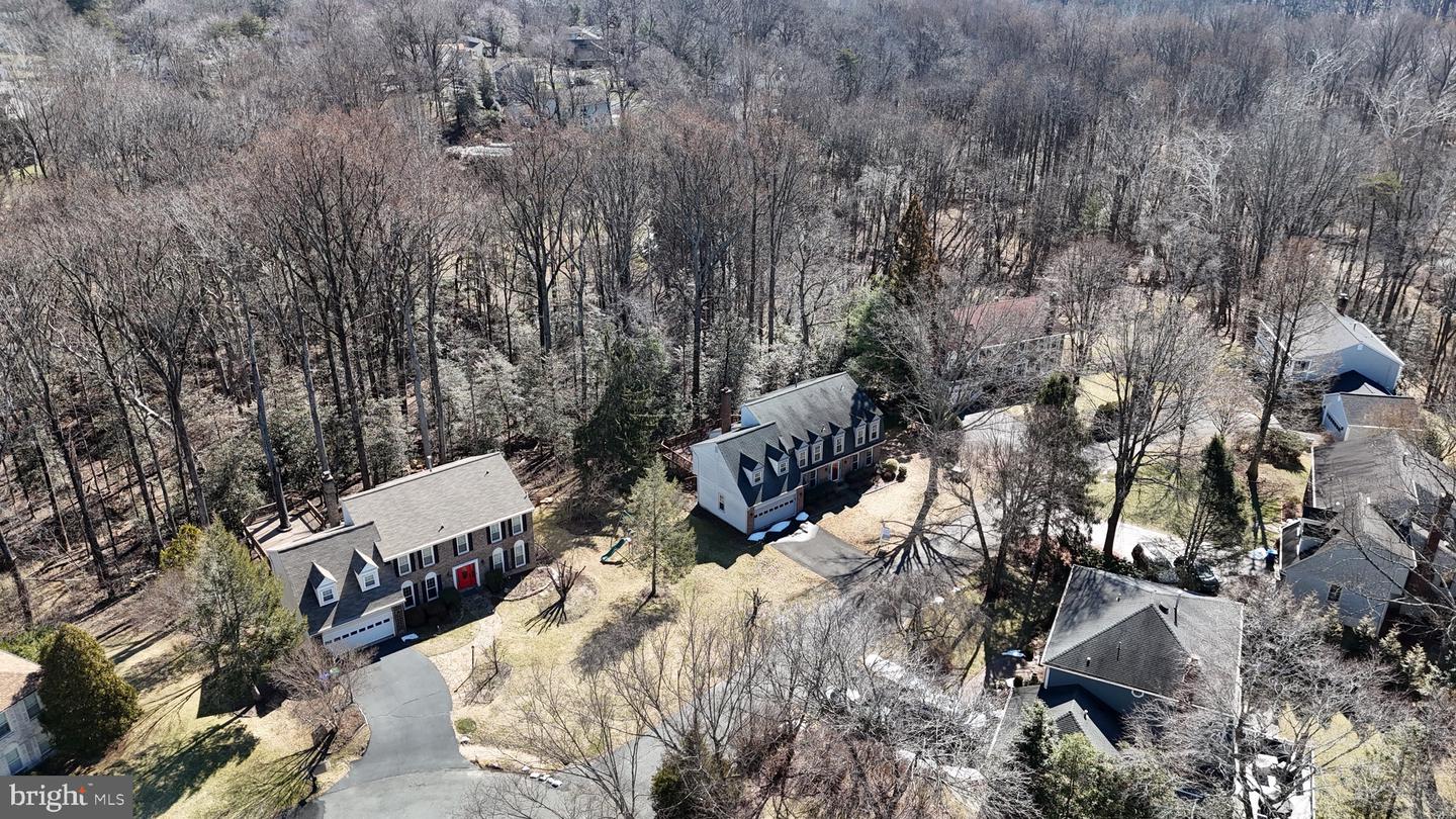 10298 DUNN MEADOW RD, VIENNA, Virginia 22182, 4 Bedrooms Bedrooms, ,2 BathroomsBathrooms,Residential,For sale,10298 DUNN MEADOW RD,VAFX2293014 MLS # VAFX2293014 10298 DUNN MEADOW RD, VIENNA, Virginia 22182, 4 Bedrooms Bedrooms, ,2 BathroomsBathrooms,Residential,For sale,10298 DUNN MEADOW RD,VAFX2293014 MLS # VAFX2293014